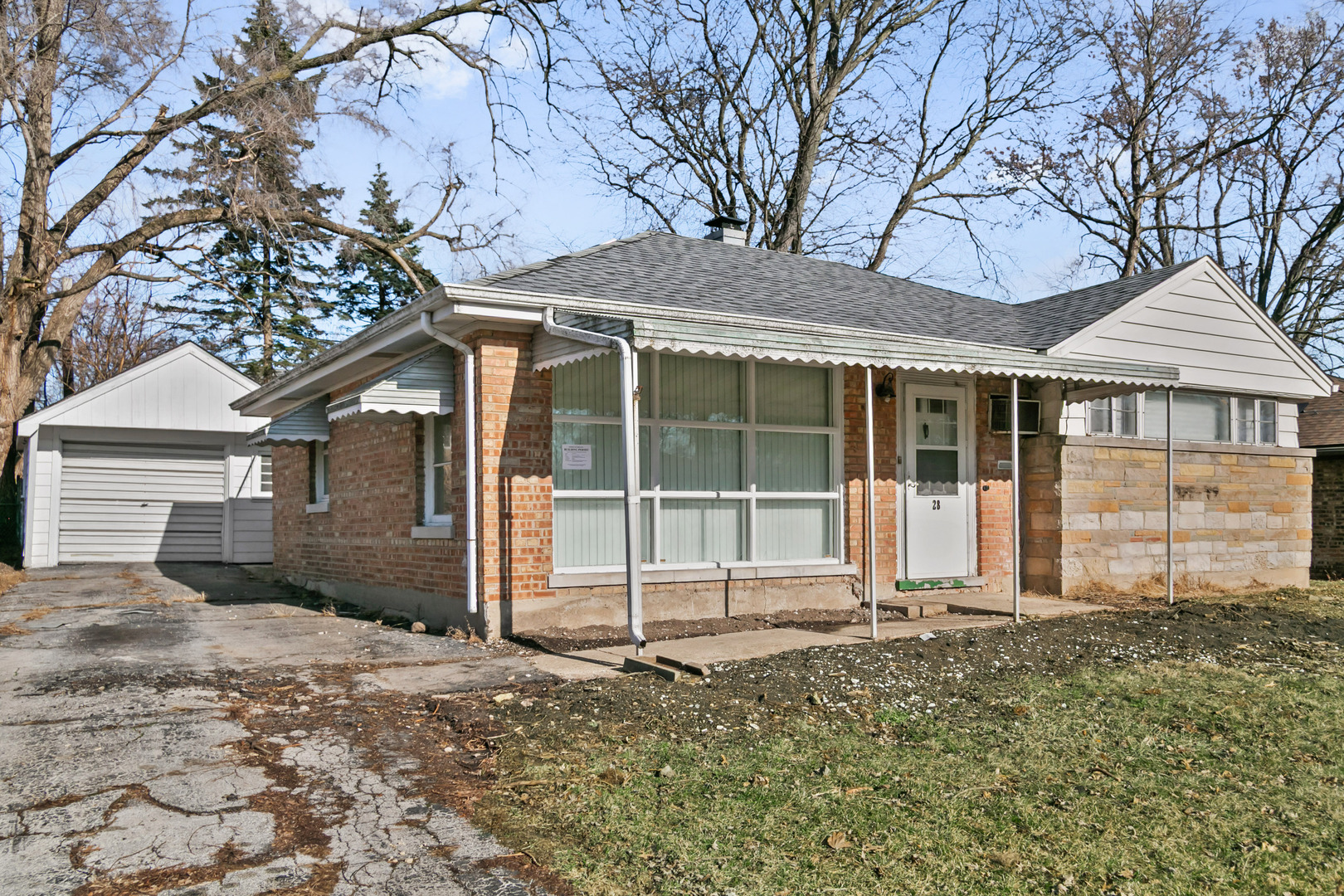 28 Apple Lane, Park Forest, IL 60466