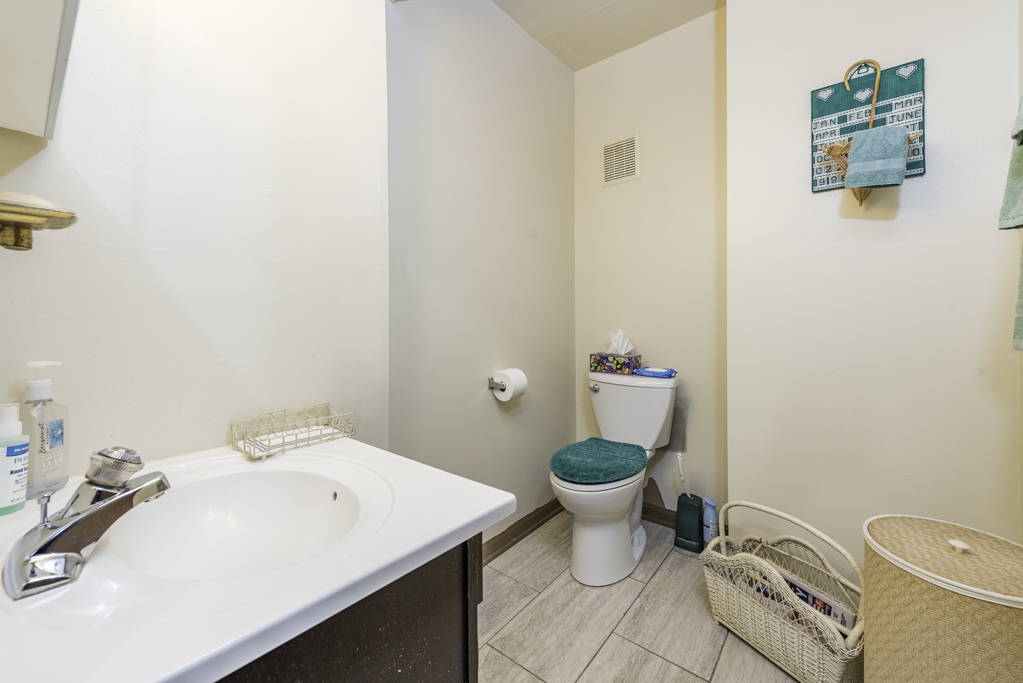 3000 19th Place, North Chicago, IL 60064