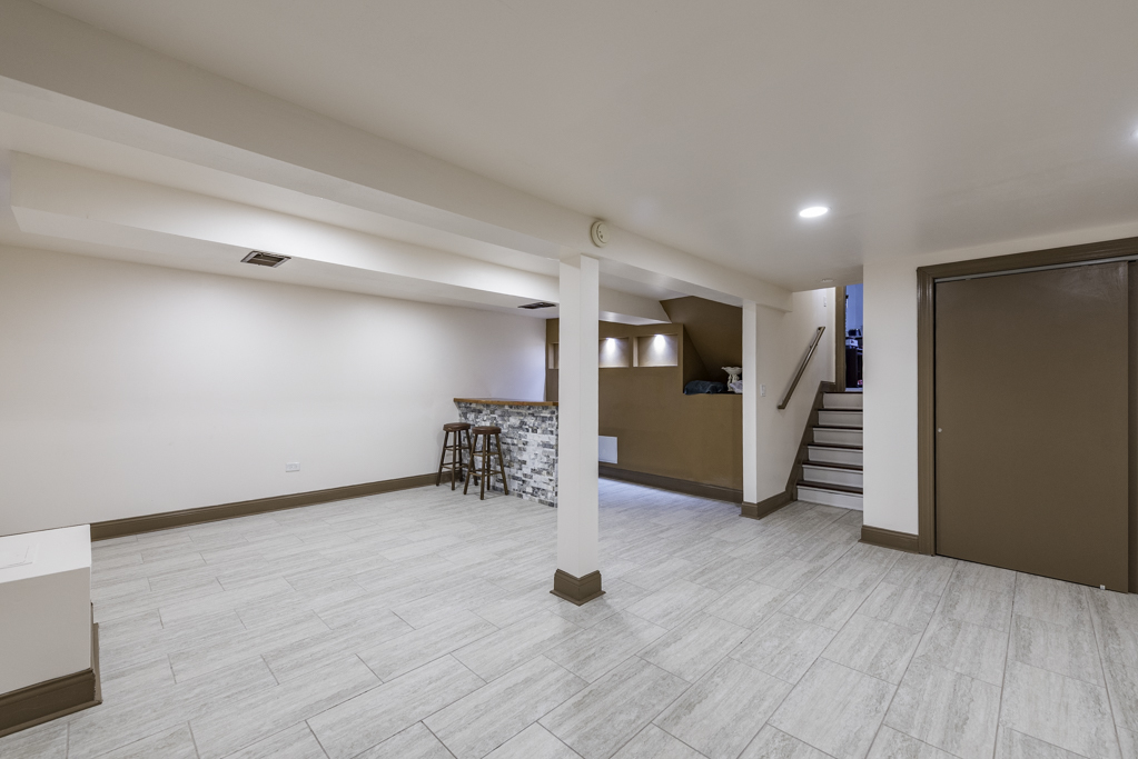 3000 19th Place, North Chicago, IL 60064