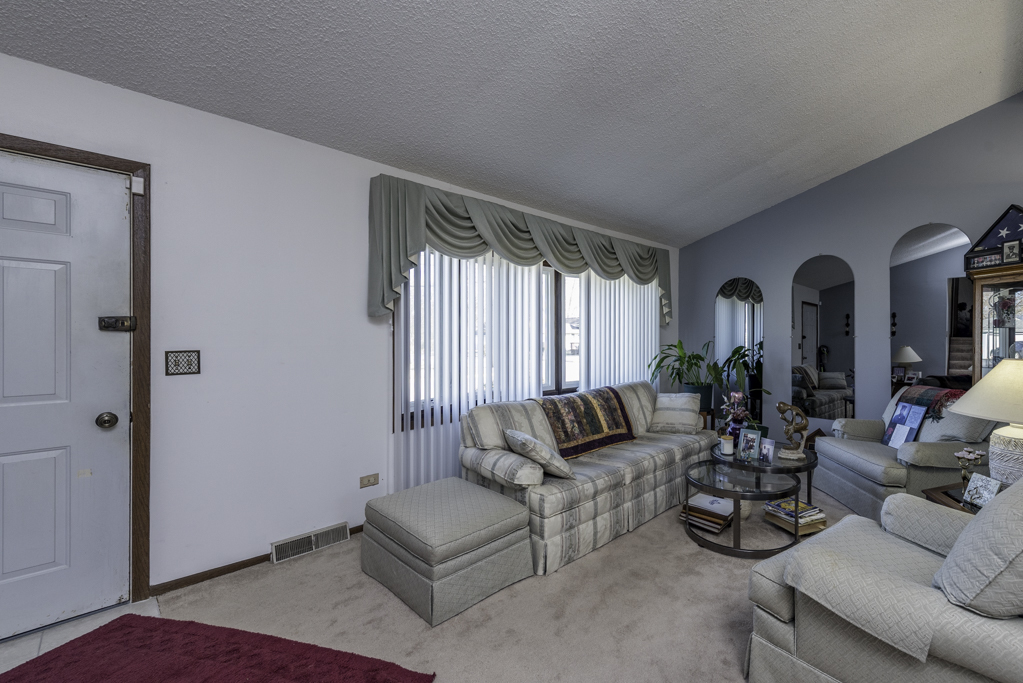 3000 19th Place, North Chicago, IL 60064