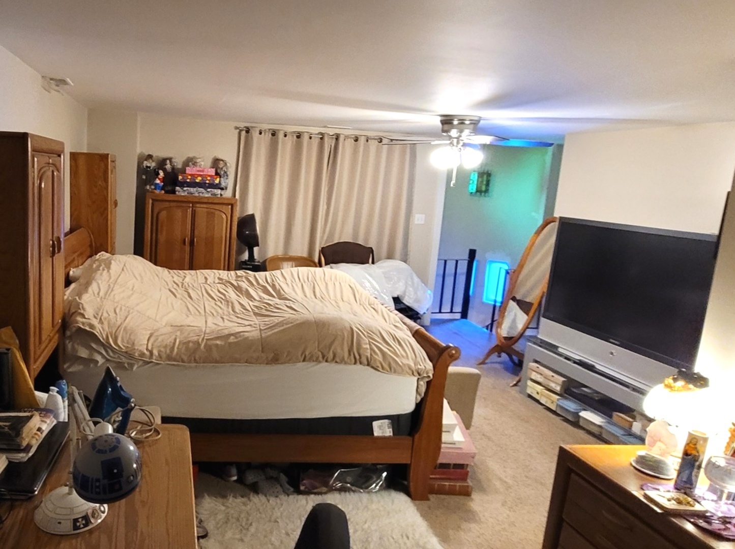 7432 W Gregory Street, Chicago, IL 60656