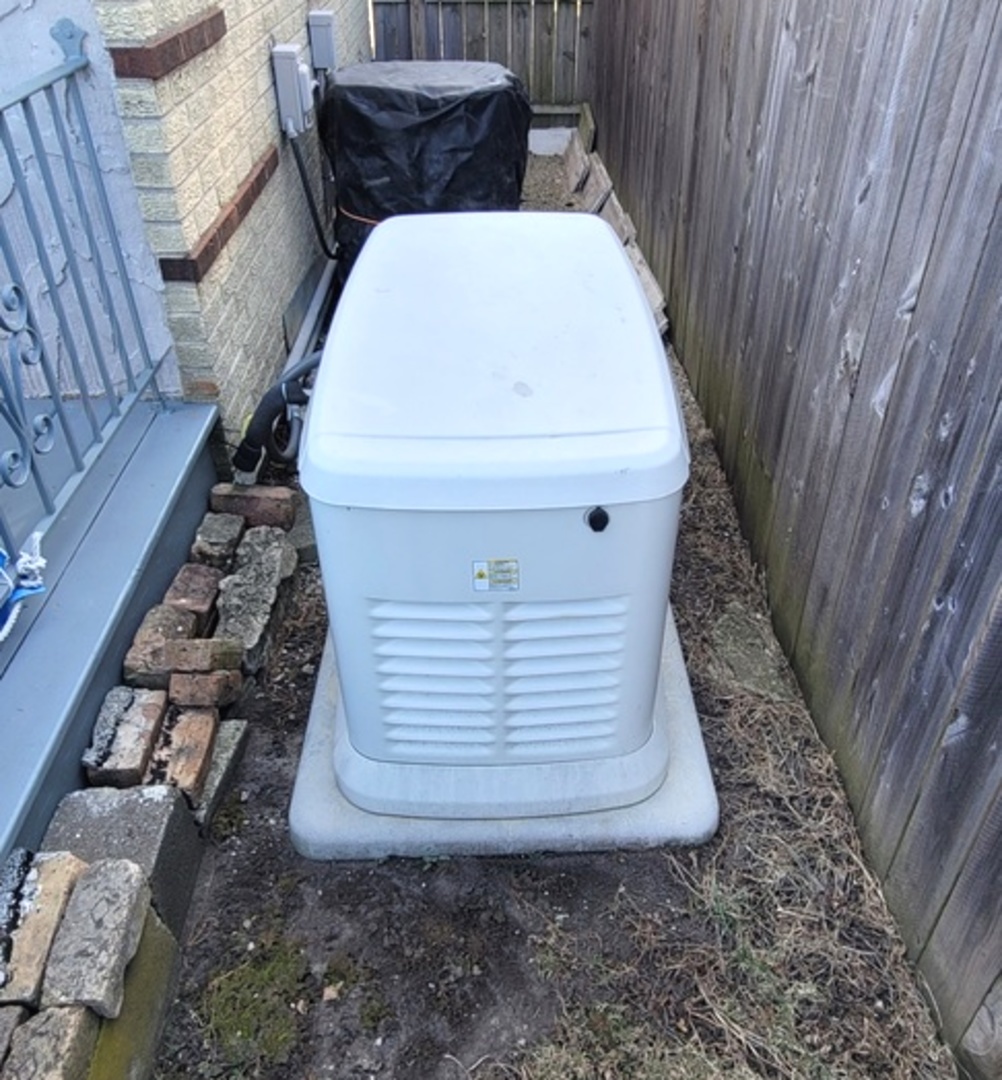 7432 W Gregory Street, Chicago, IL 60656