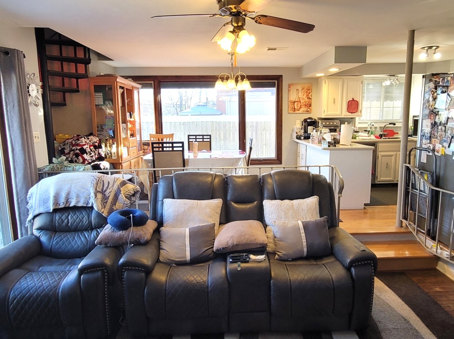 7432 W Gregory Street, Chicago, IL 60656