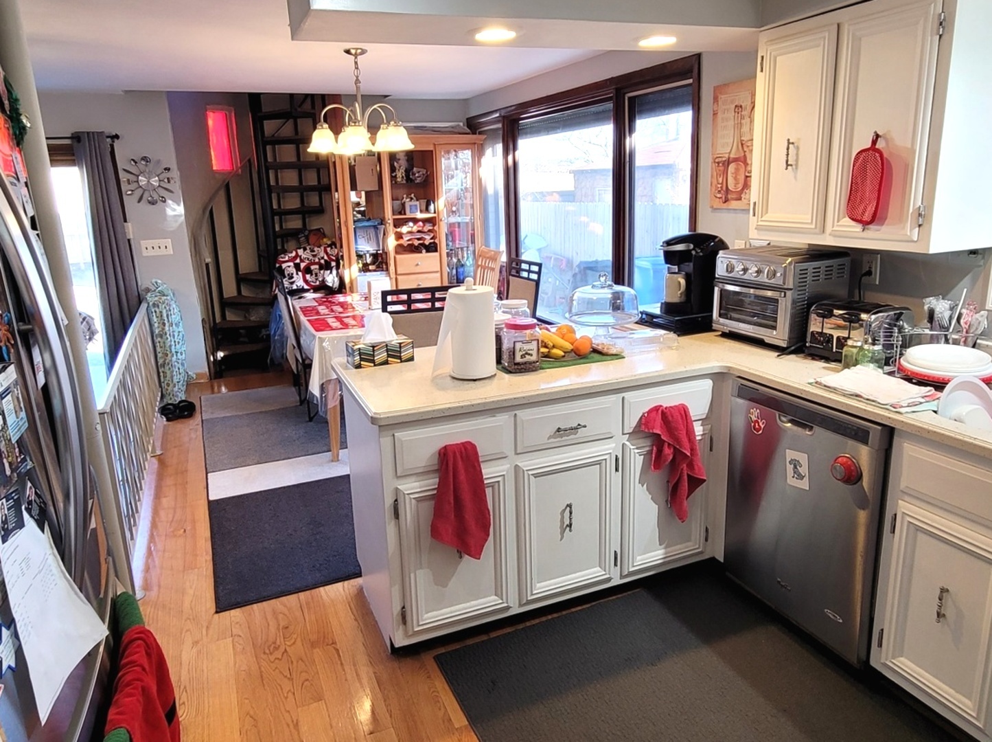 7432 W Gregory Street, Chicago, IL 60656