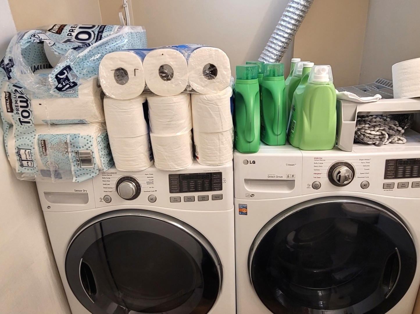 7432 W Gregory Street, Chicago, IL 60656