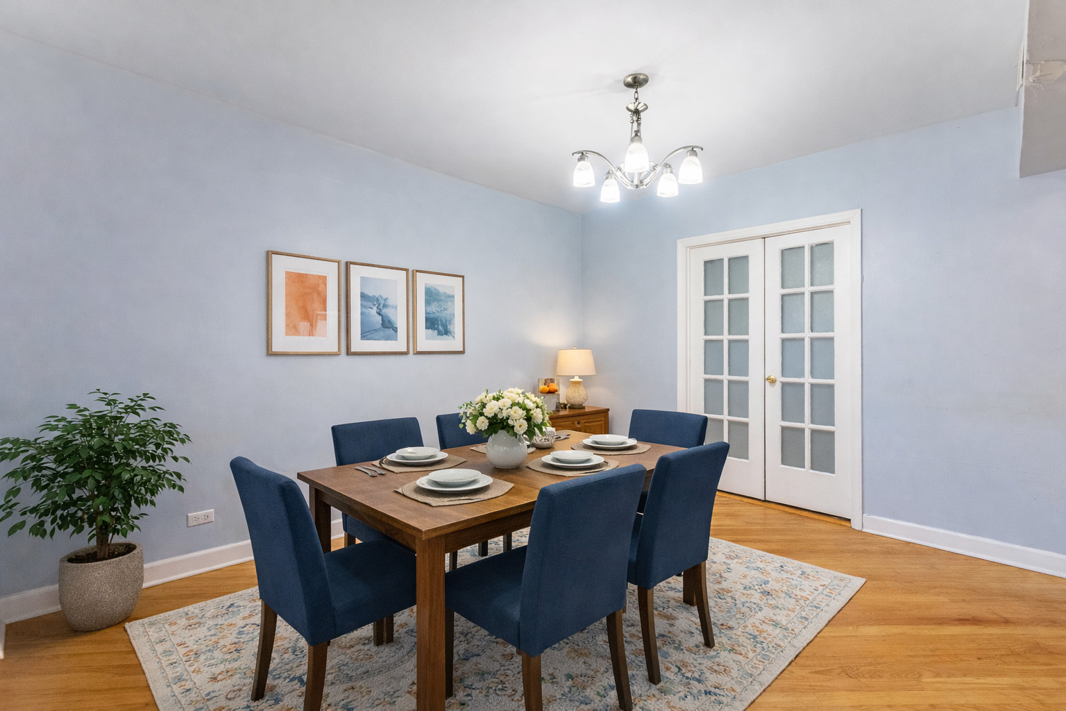 7628 S Essex Avenue #1N, Chicago, IL 60649