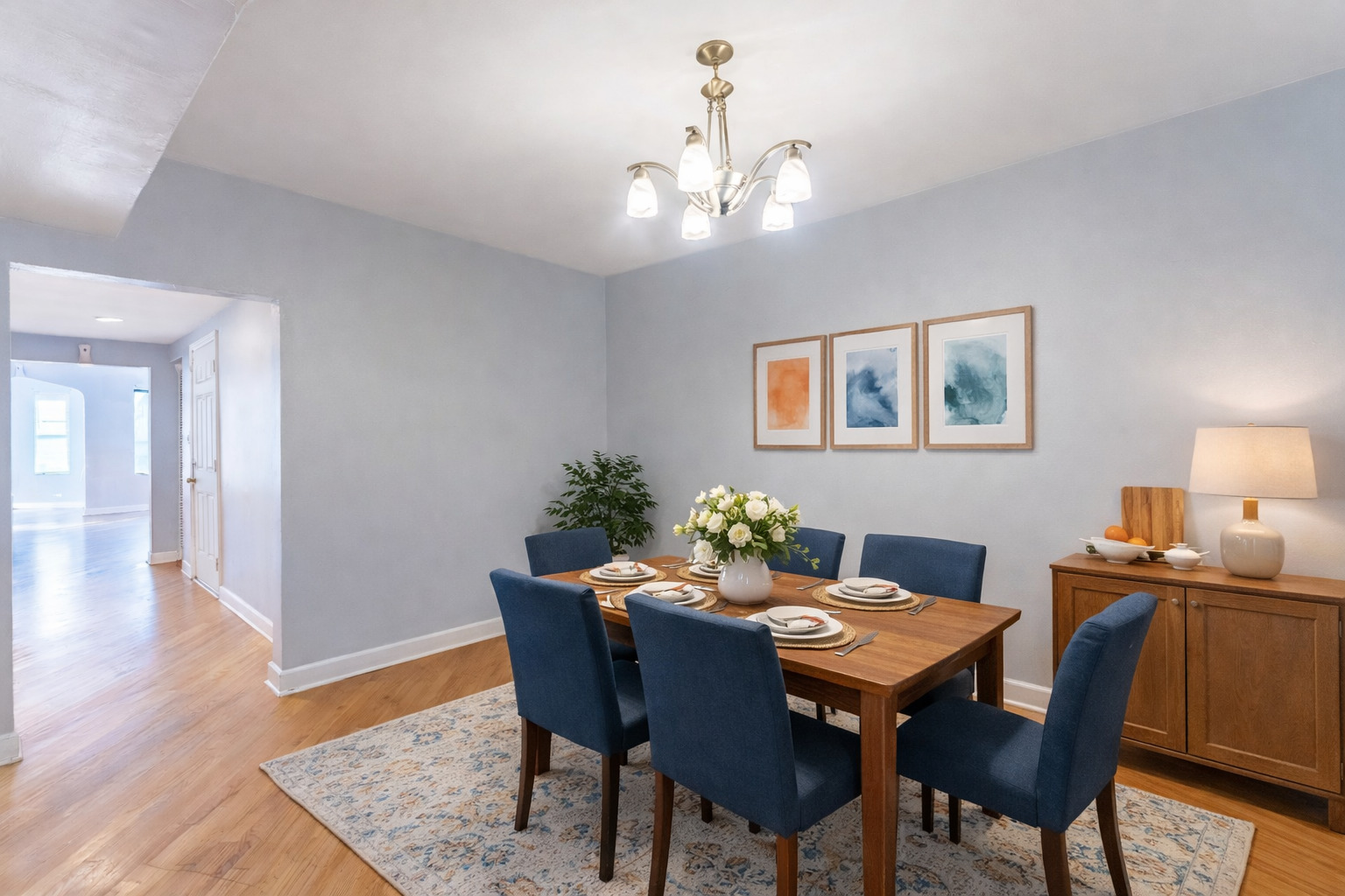 7628 S Essex Avenue #1N, Chicago, IL 60649