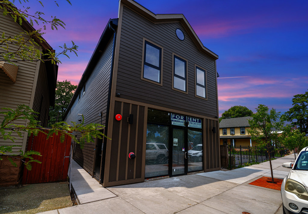 13426 Olde Western Avenue #203, Blue Island, IL 60406