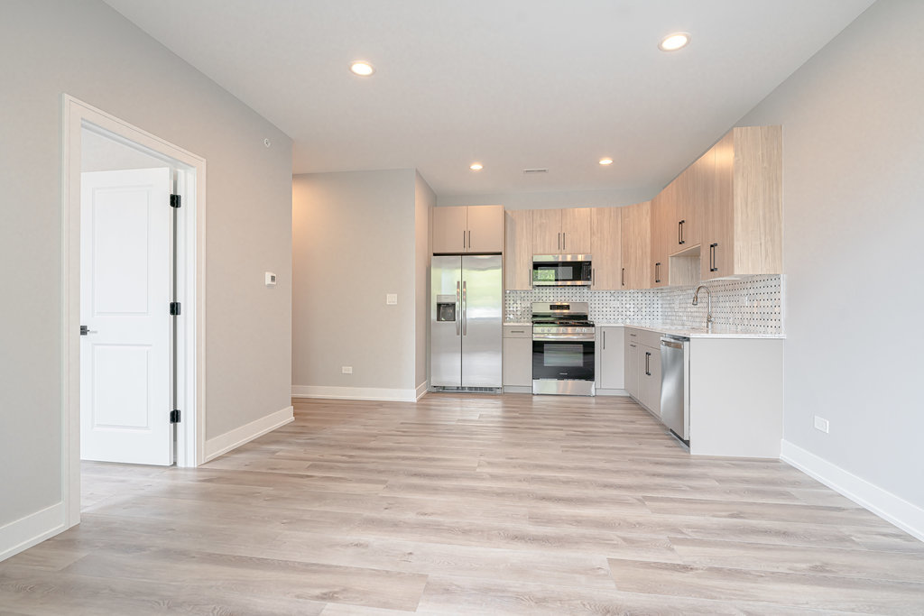 13426 Olde Western Avenue #203, Blue Island, IL 60406