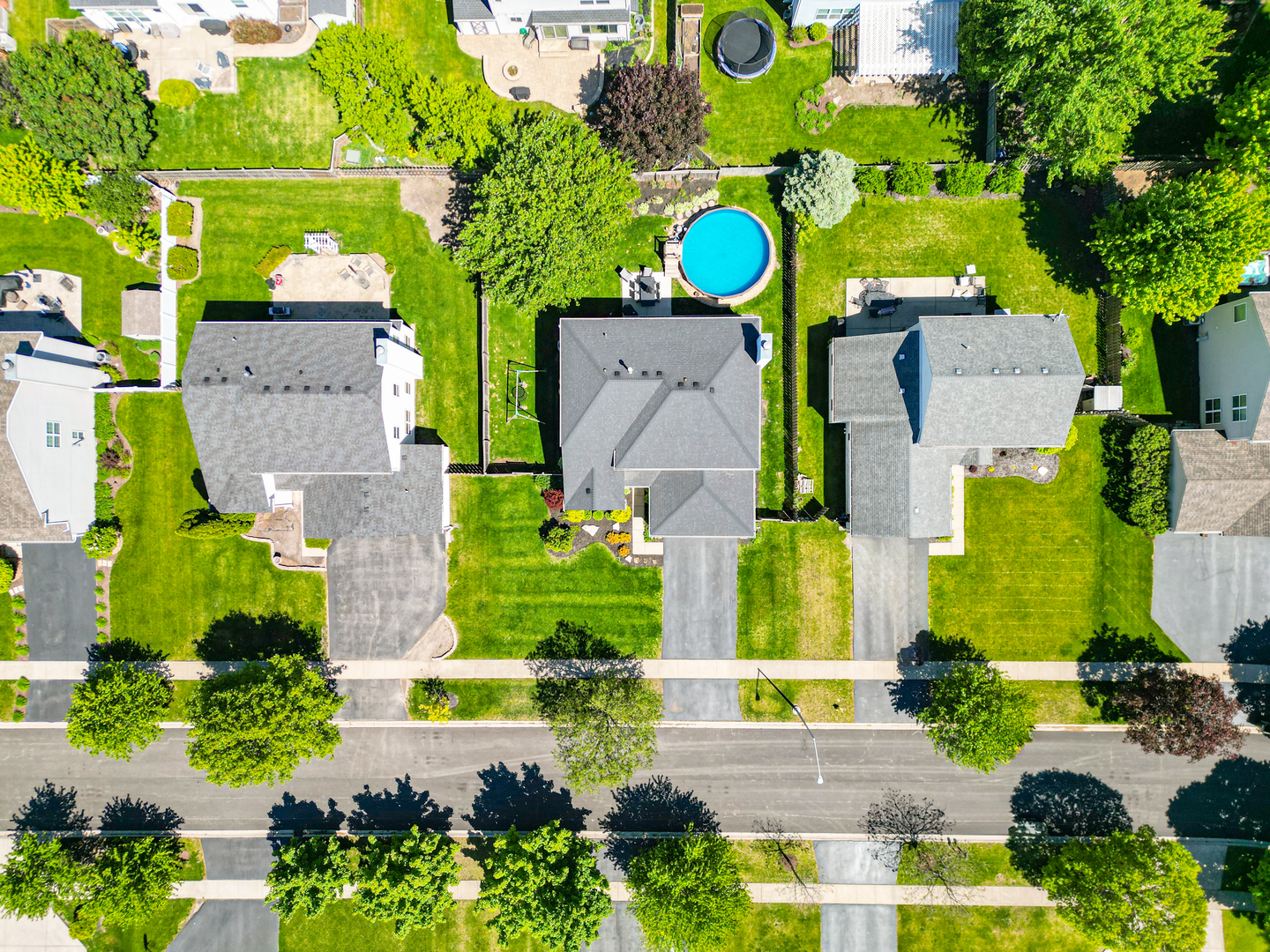 1523 Schumacher Drive, Bolingbrook, IL 60490