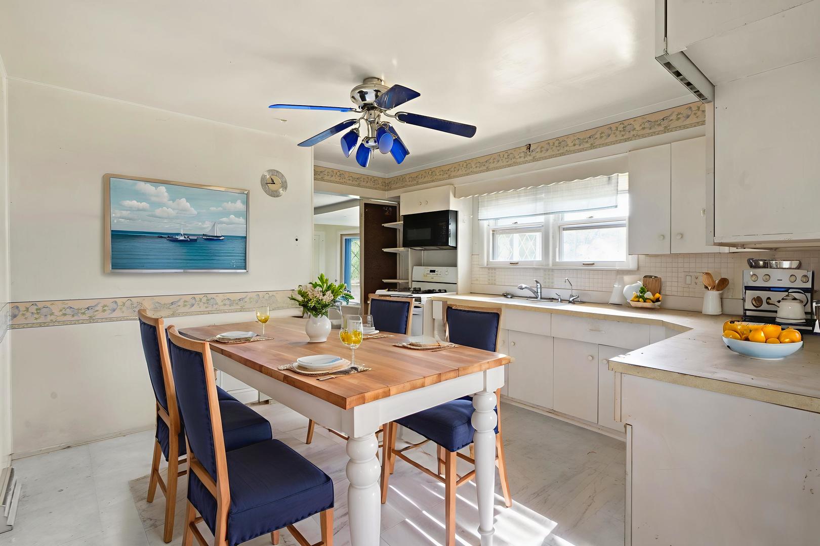 34906 N Augustana Avenue, Ingleside, IL 60041