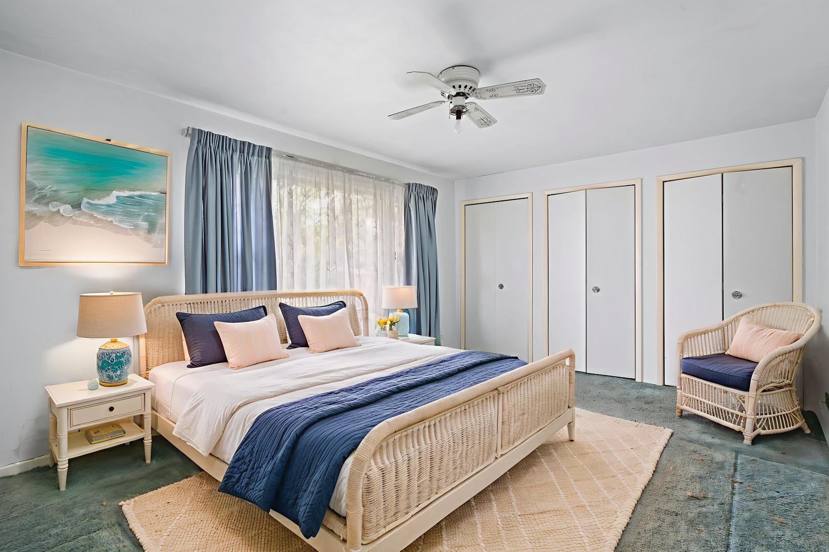 34906 N Augustana Avenue, Ingleside, IL 60041