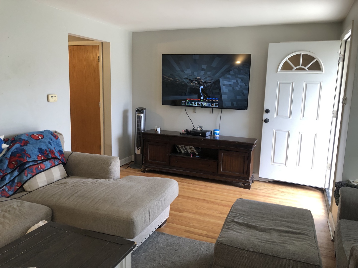 5814 S MASSASOIT Avenue, Chicago, IL 60638