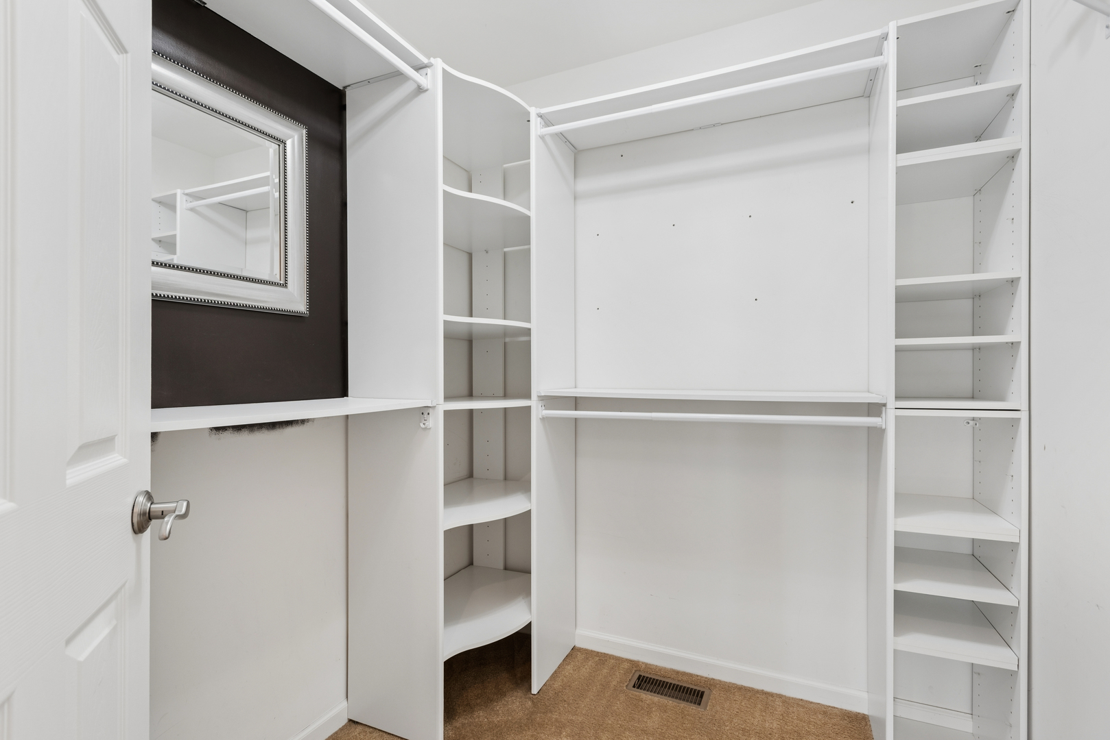 3056 Mosedale Street, Elgin, IL 60124