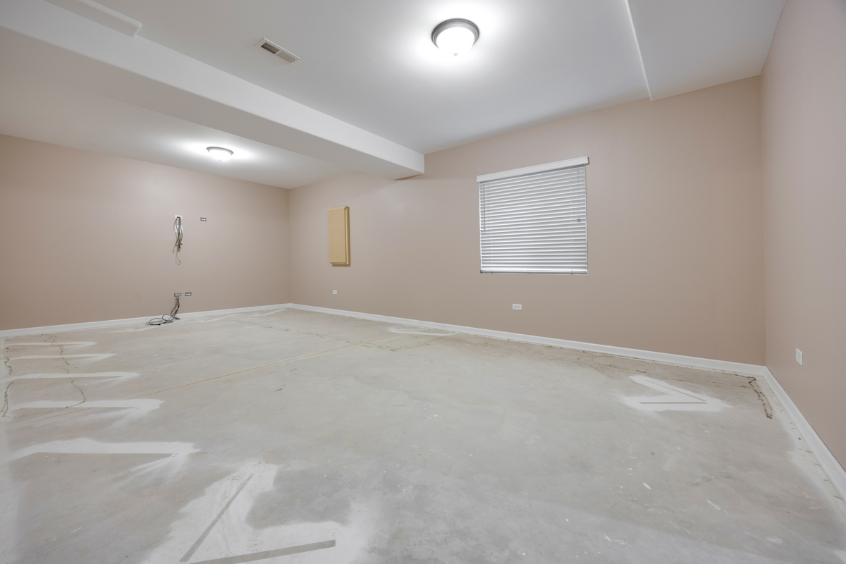 1310 Burry Street, Joliet, IL 60435