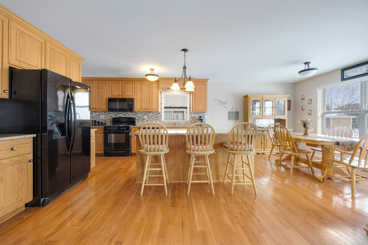 1310 Burry Street, Joliet, IL 60435