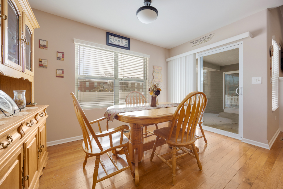 1310 Burry Street, Joliet, IL 60435