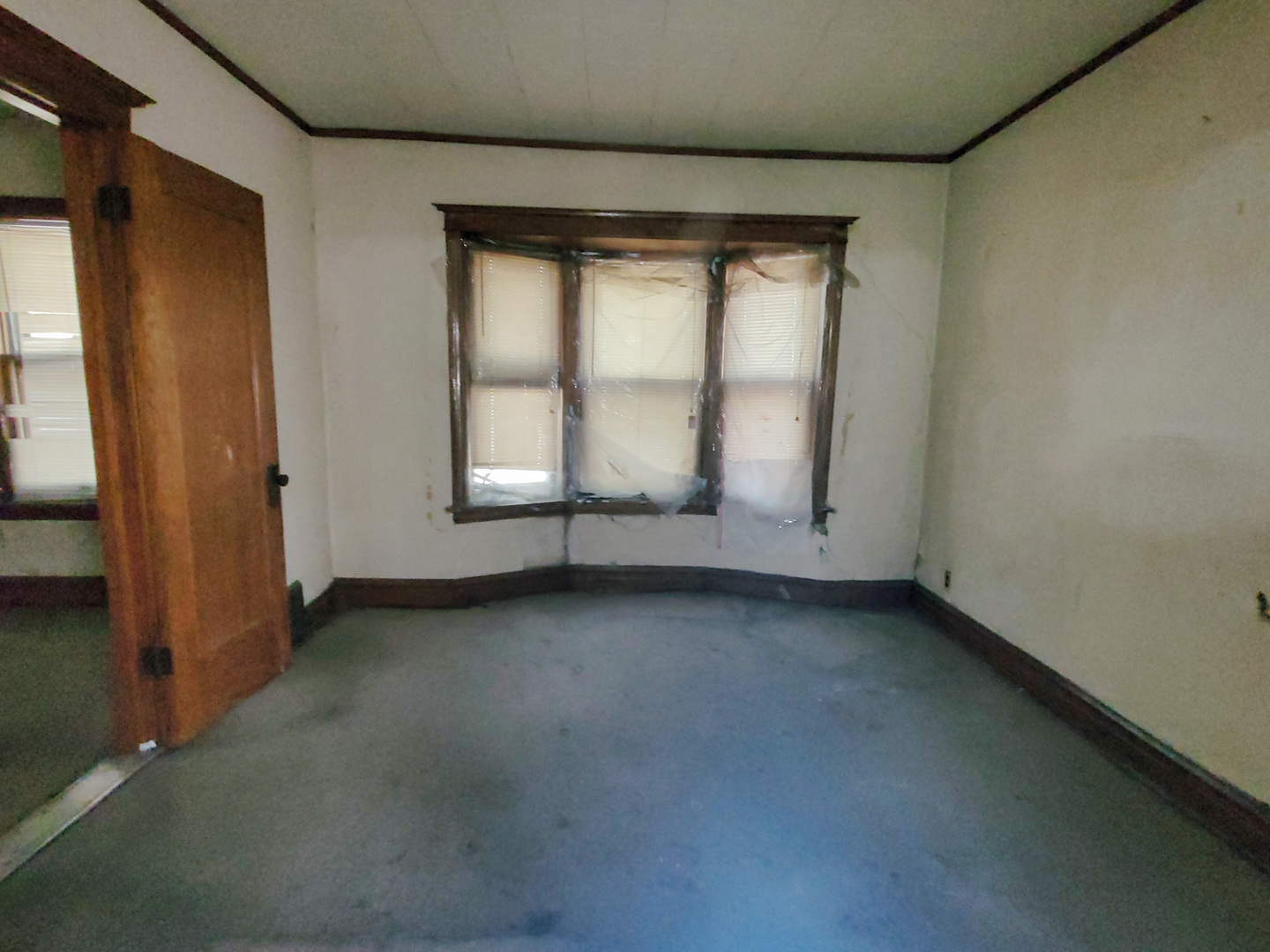 2641 W 69th Street, Chicago, IL 60629