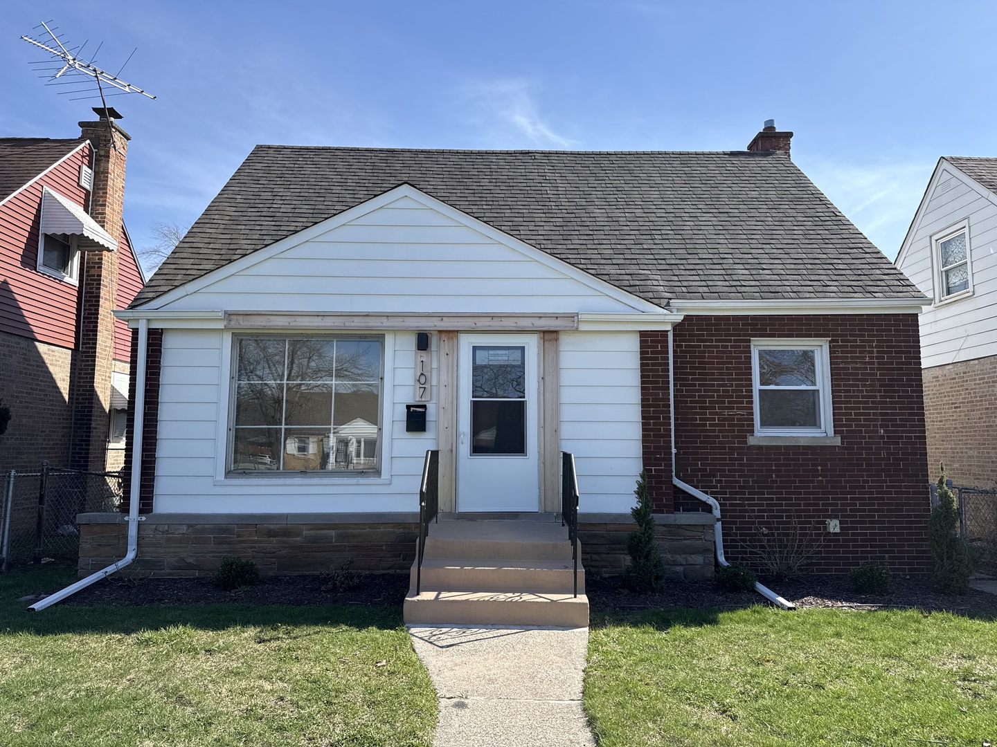 107 163rd Street, Calumet City, IL 60409