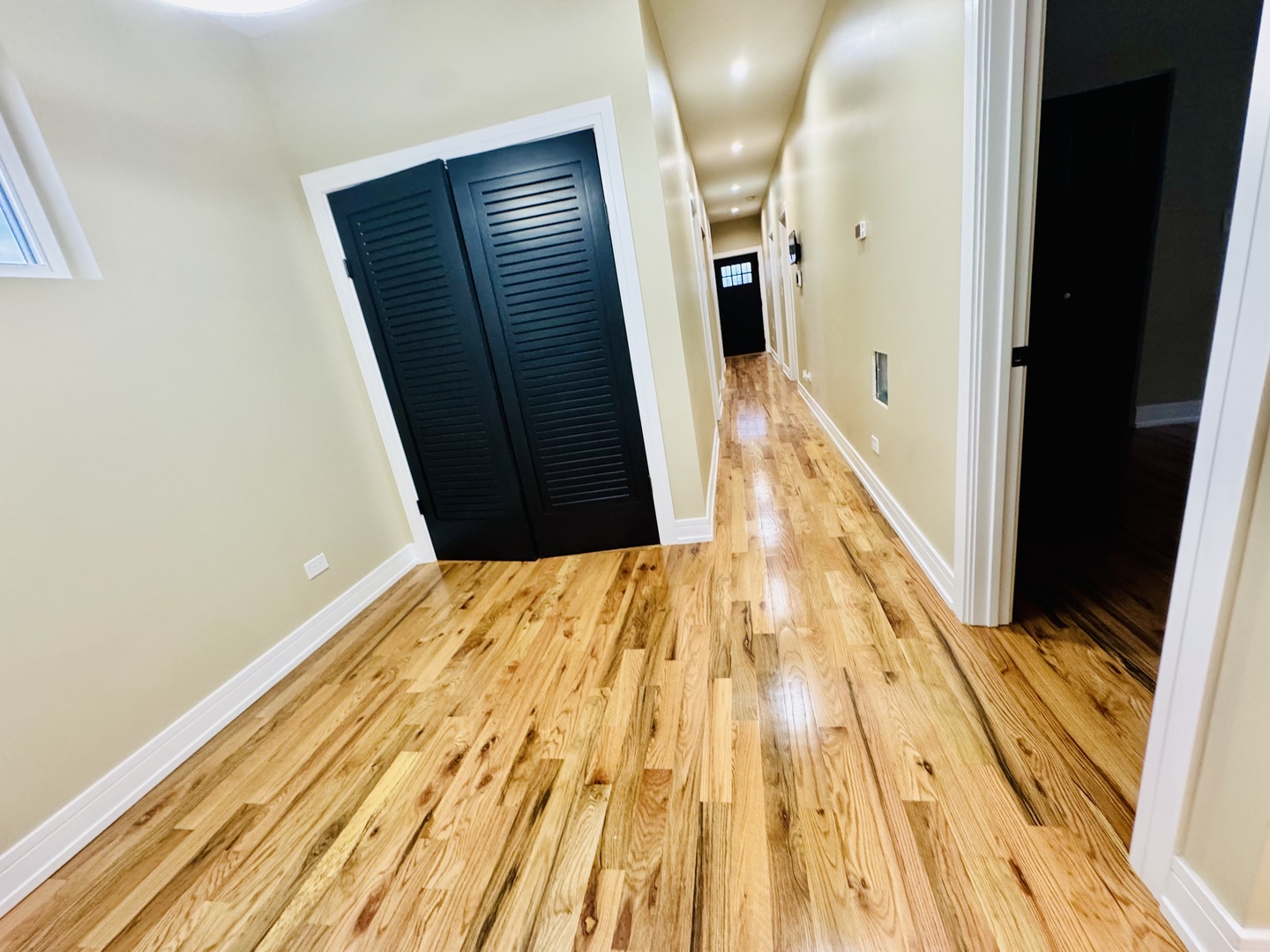 155 N La Crosse Avenue, Chicago, IL 60644