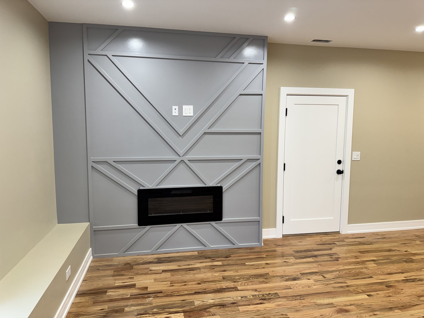 155 N La Crosse Avenue, Chicago, IL 60644