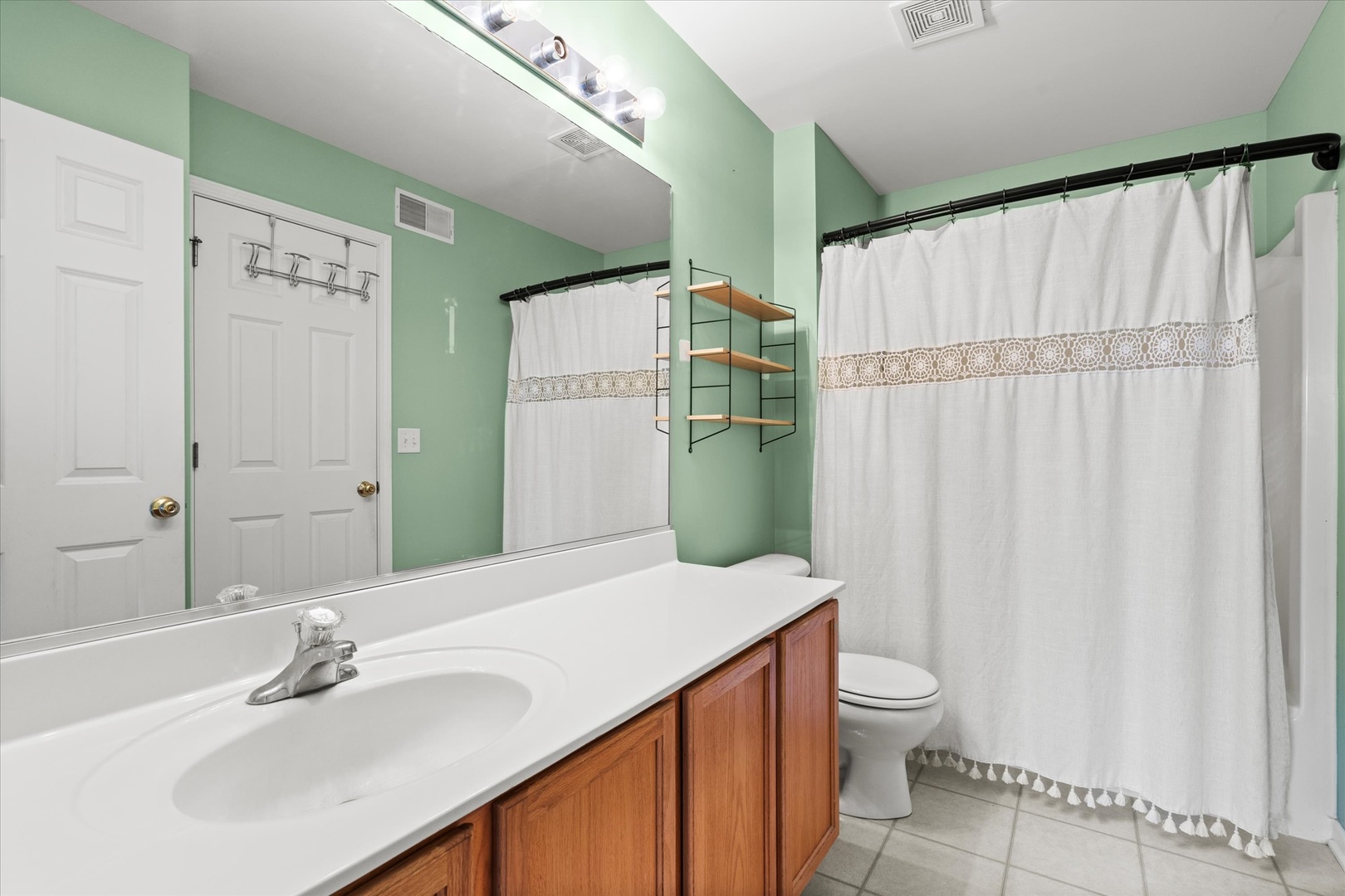 500 Prairie View Drive, Minooka, IL 60447