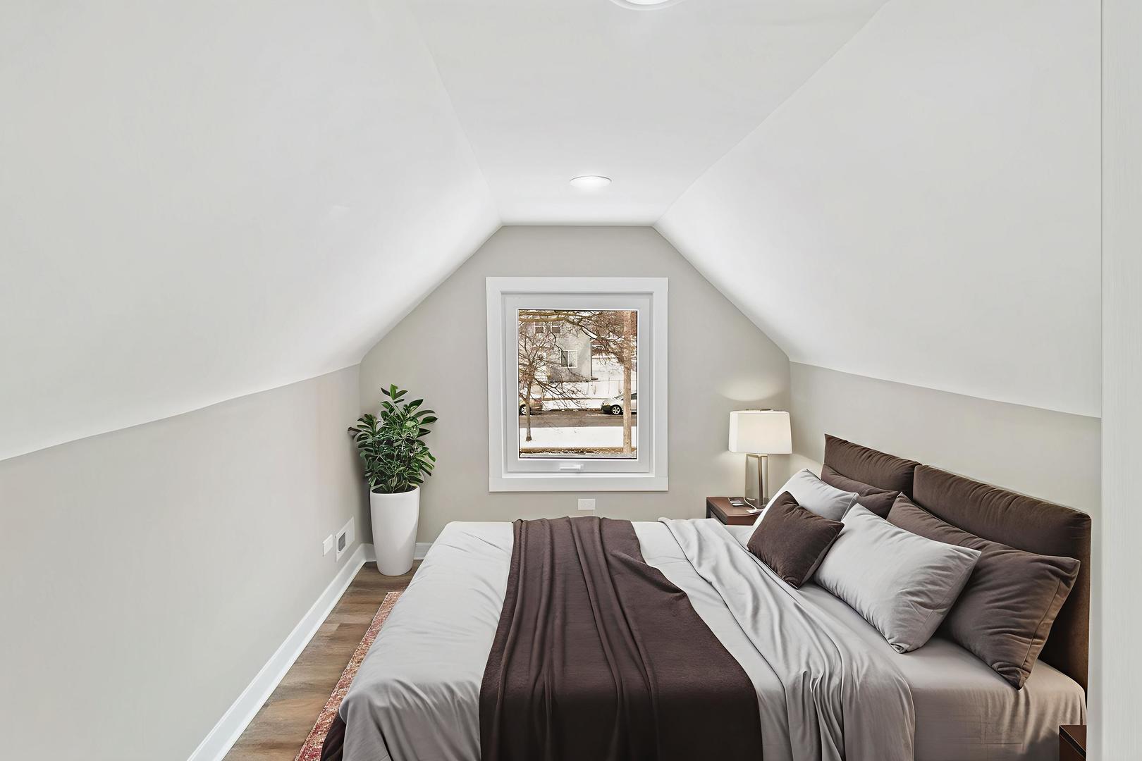 1009 8th Street, Waukegan, IL 60085