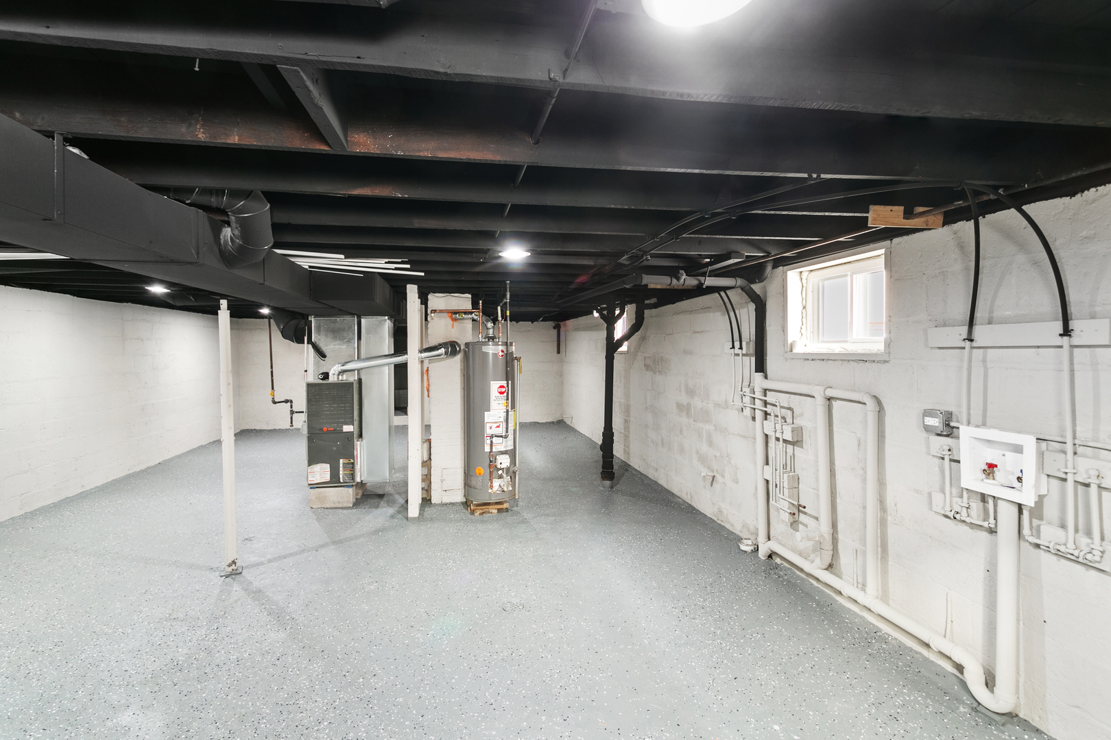 1009 8th Street, Waukegan, IL 60085