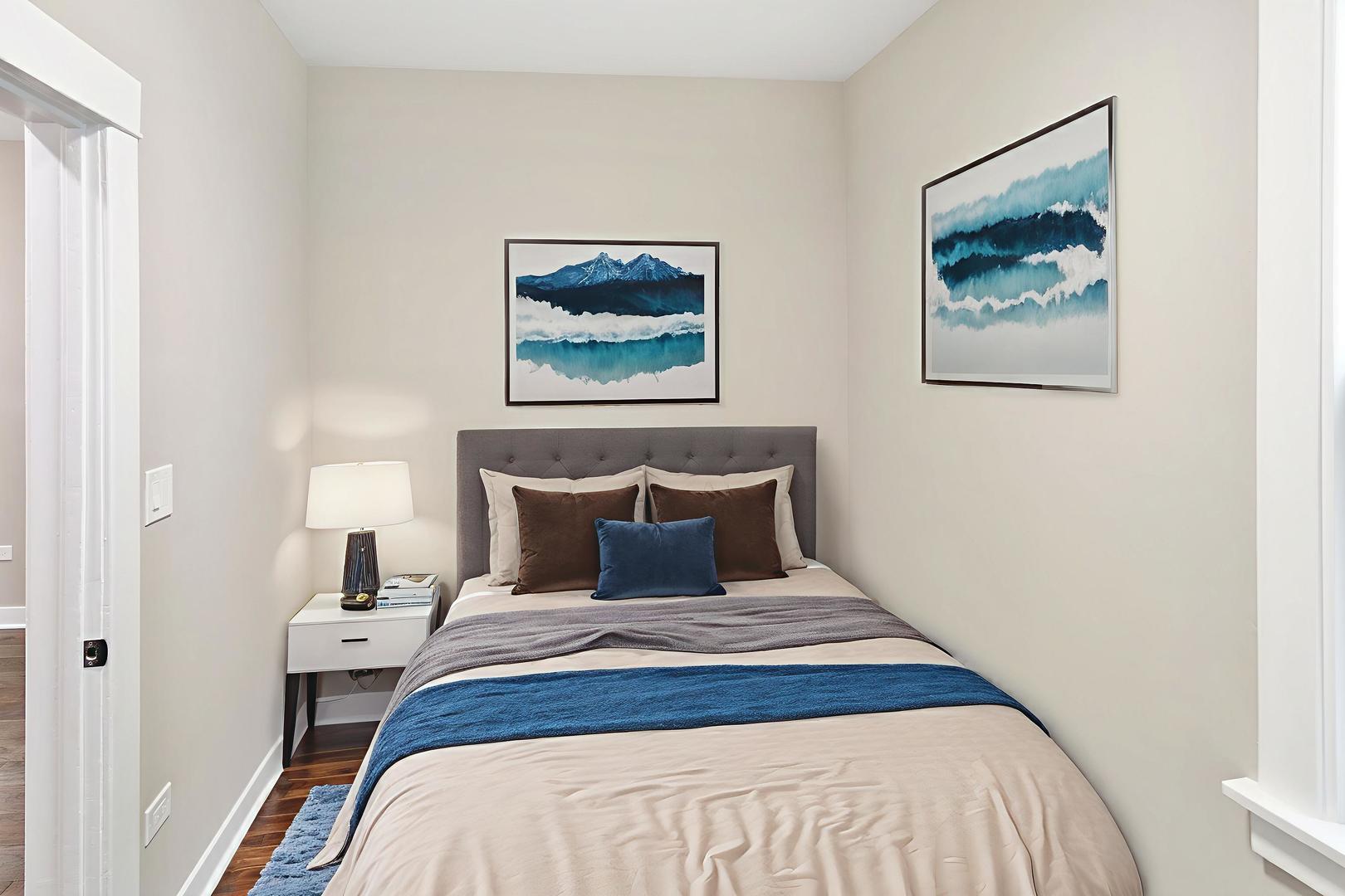 1009 8th Street, Waukegan, IL 60085