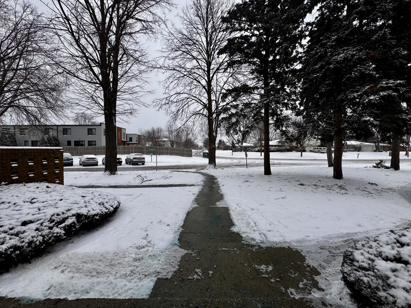 2300 Old Tavern Road #205, Lisle, IL 60532