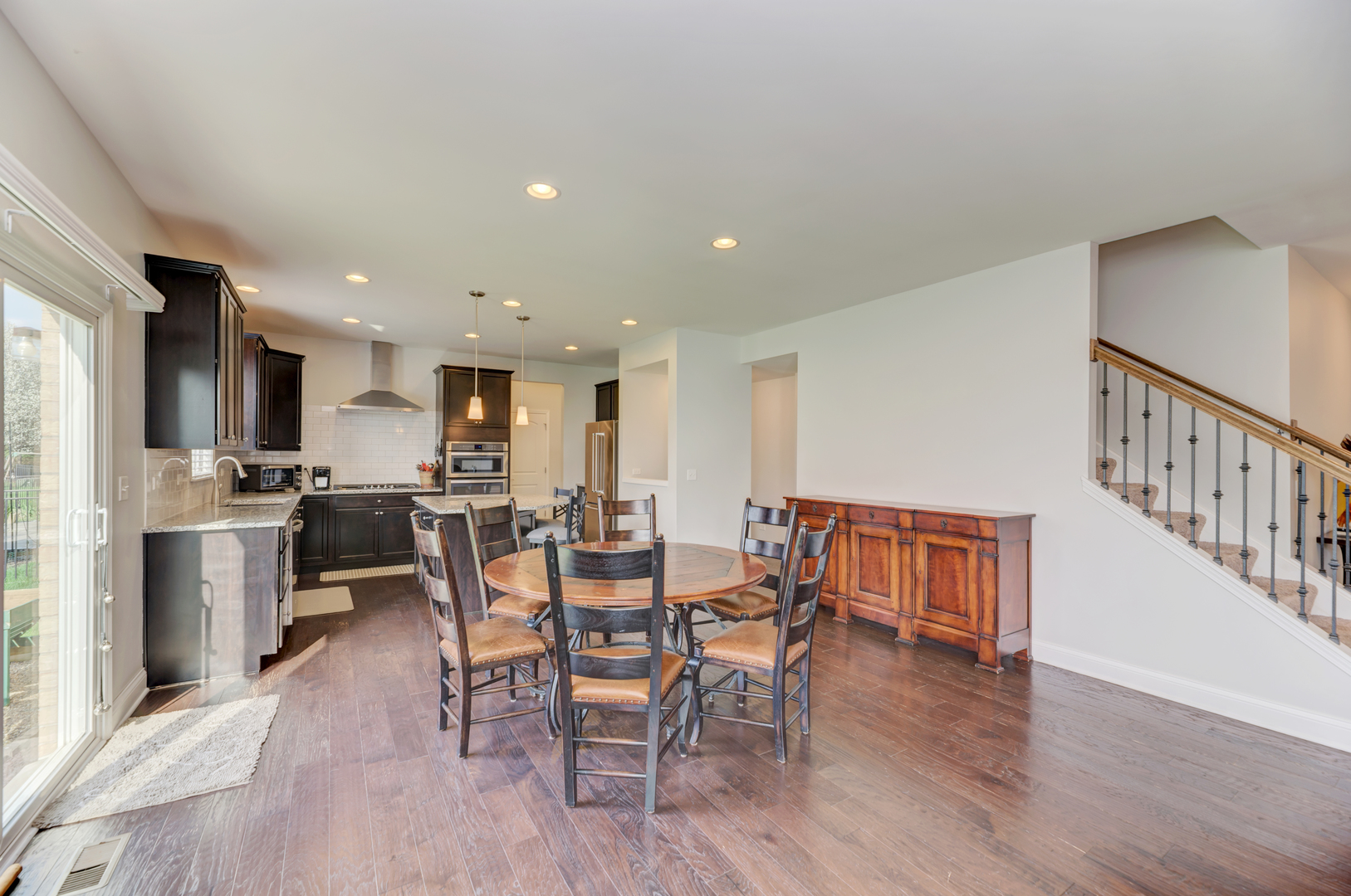 8288 Mulberry Drive, Woodridge, IL 60517