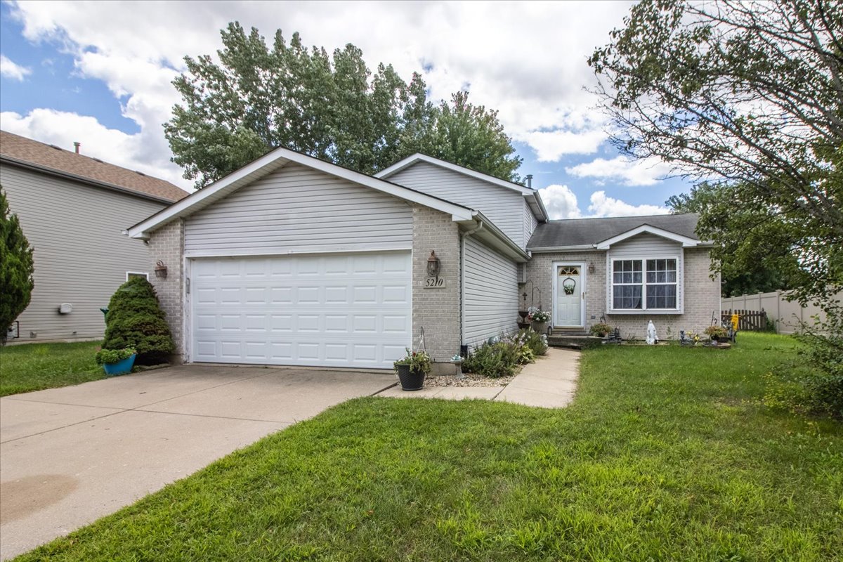 5210 Pine Trails Circle, Plainfield, IL 60586