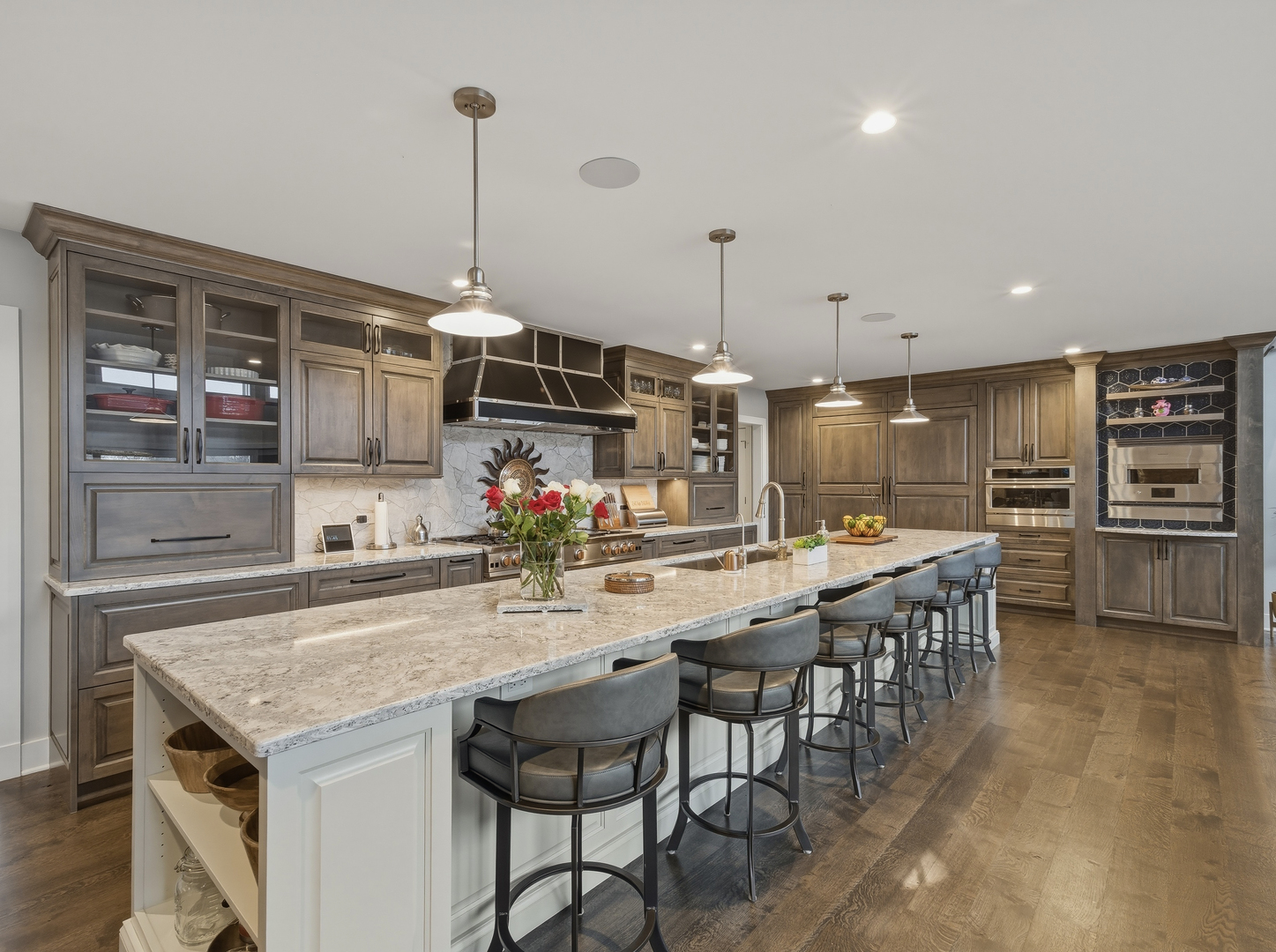 2323 W Fairview Avenue, Johnsburg, IL 60051