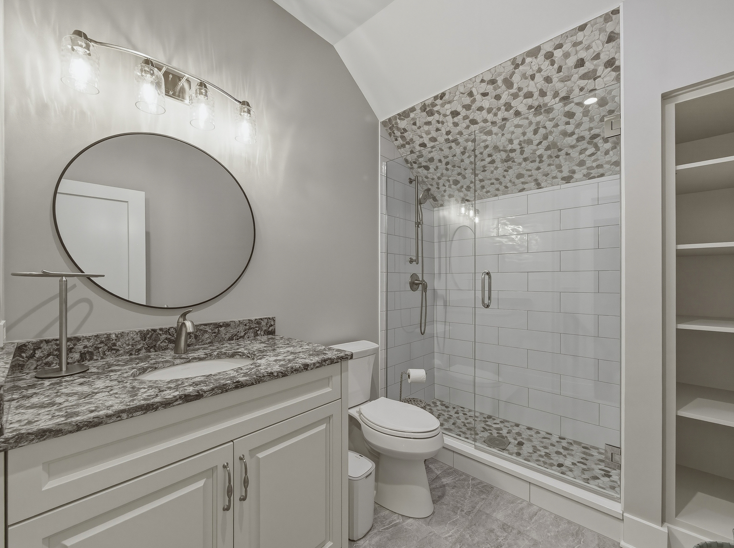 2323 W Fairview Avenue, Johnsburg, IL 60051