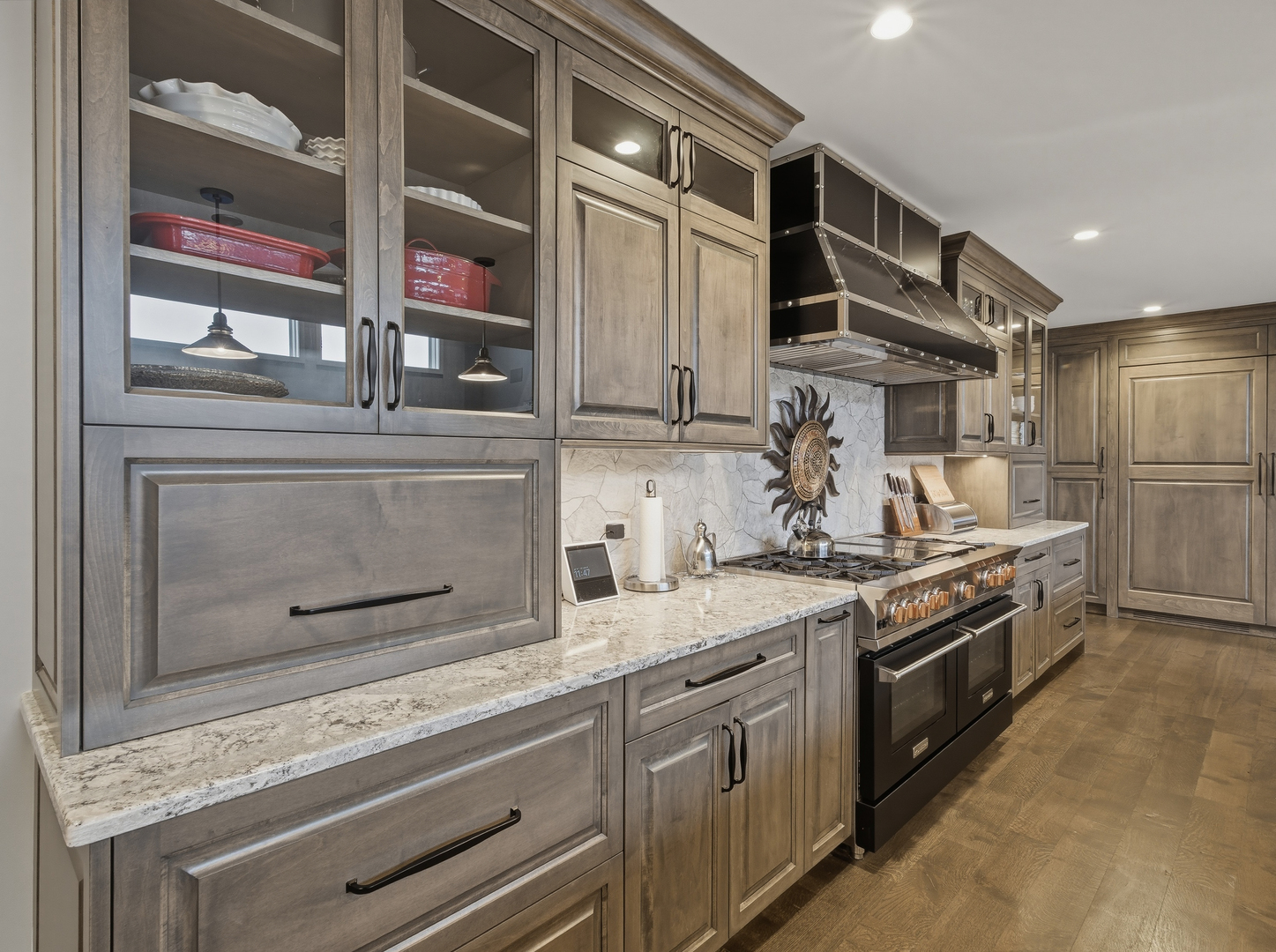 2323 W Fairview Avenue, Johnsburg, IL 60051