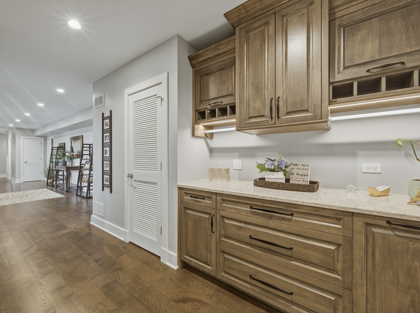 2323 W Fairview Avenue, Johnsburg, IL 60051