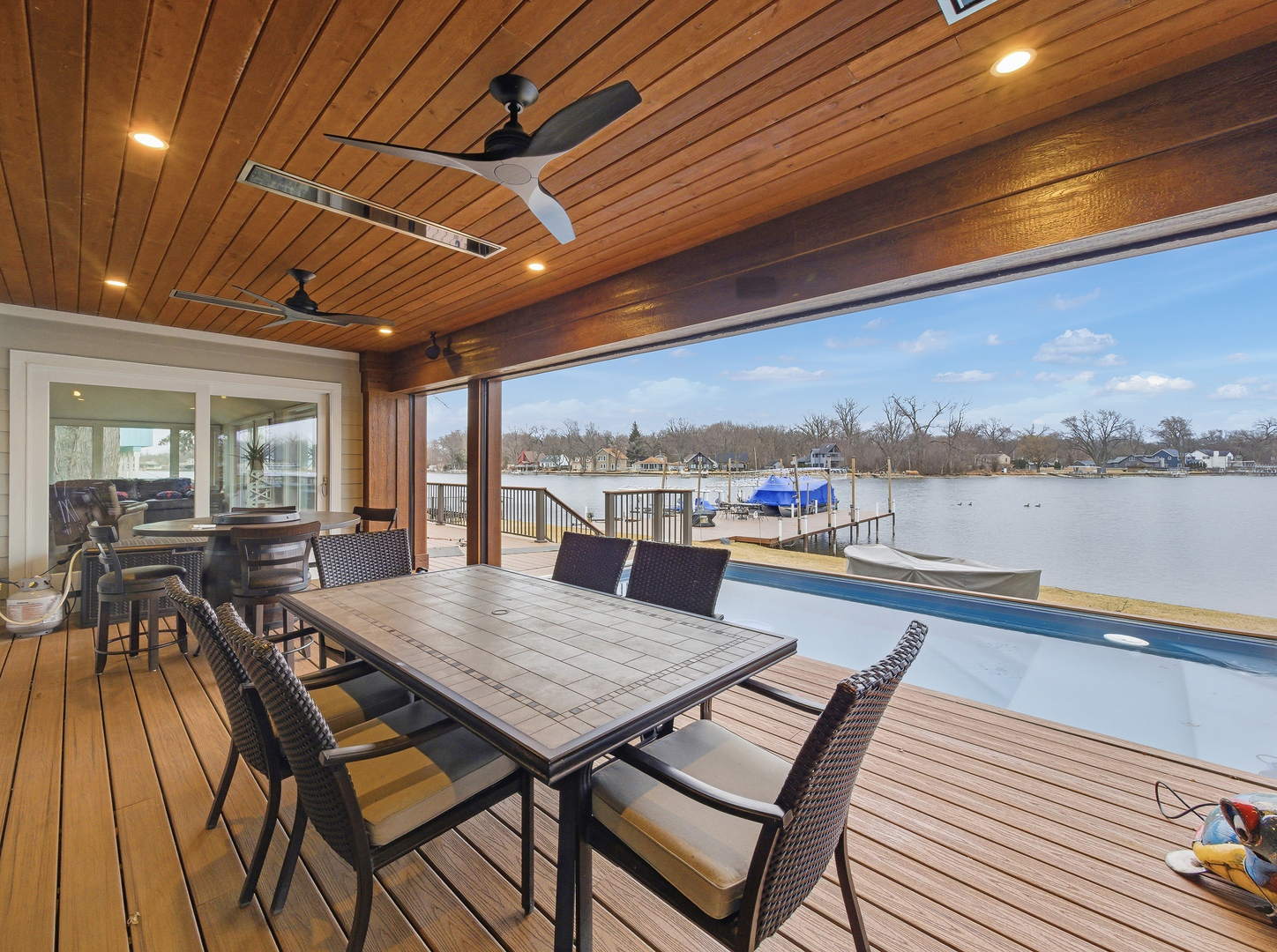 2323 W Fairview Avenue, Johnsburg, IL 60051