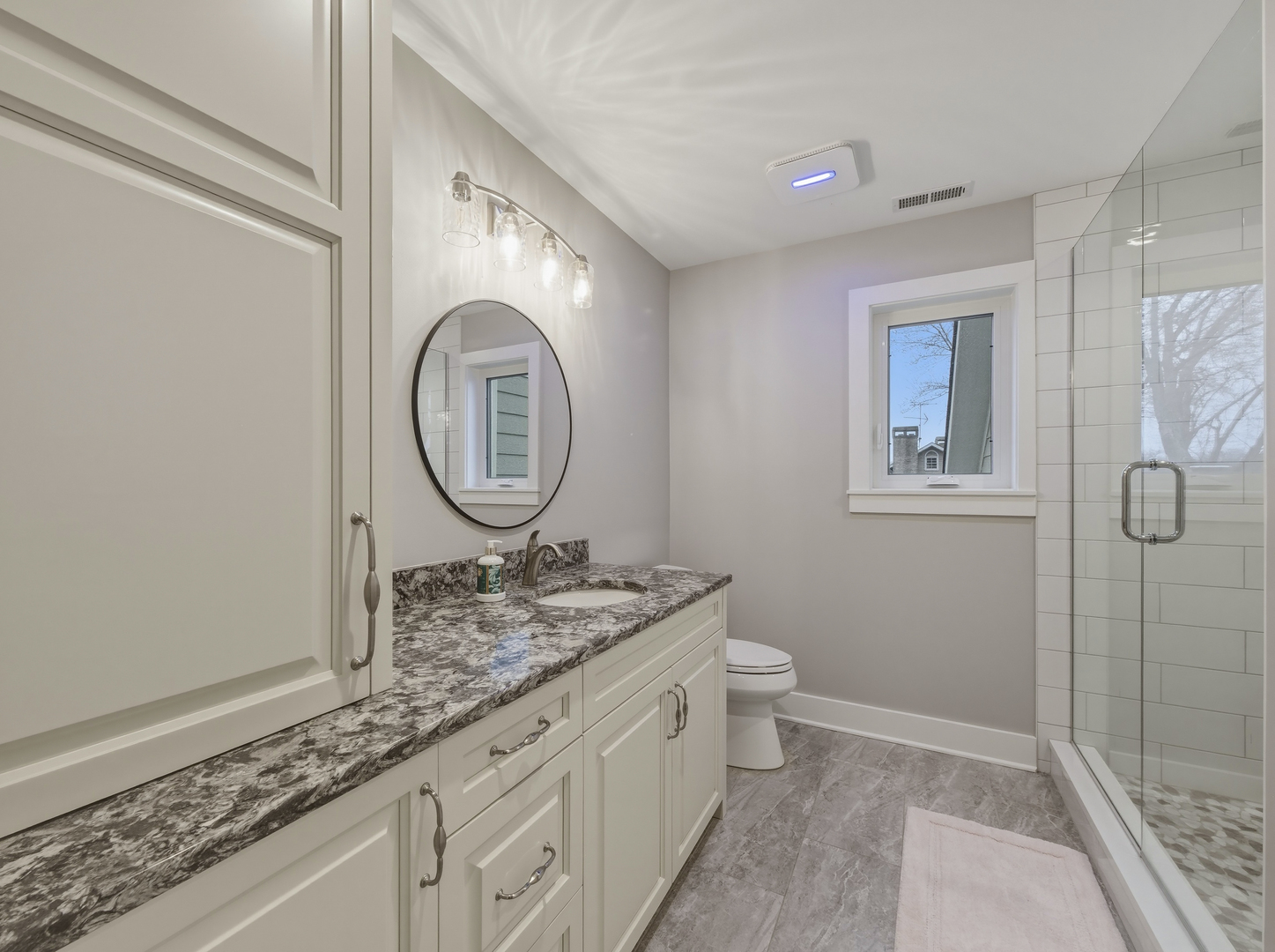 2323 W Fairview Avenue, Johnsburg, IL 60051