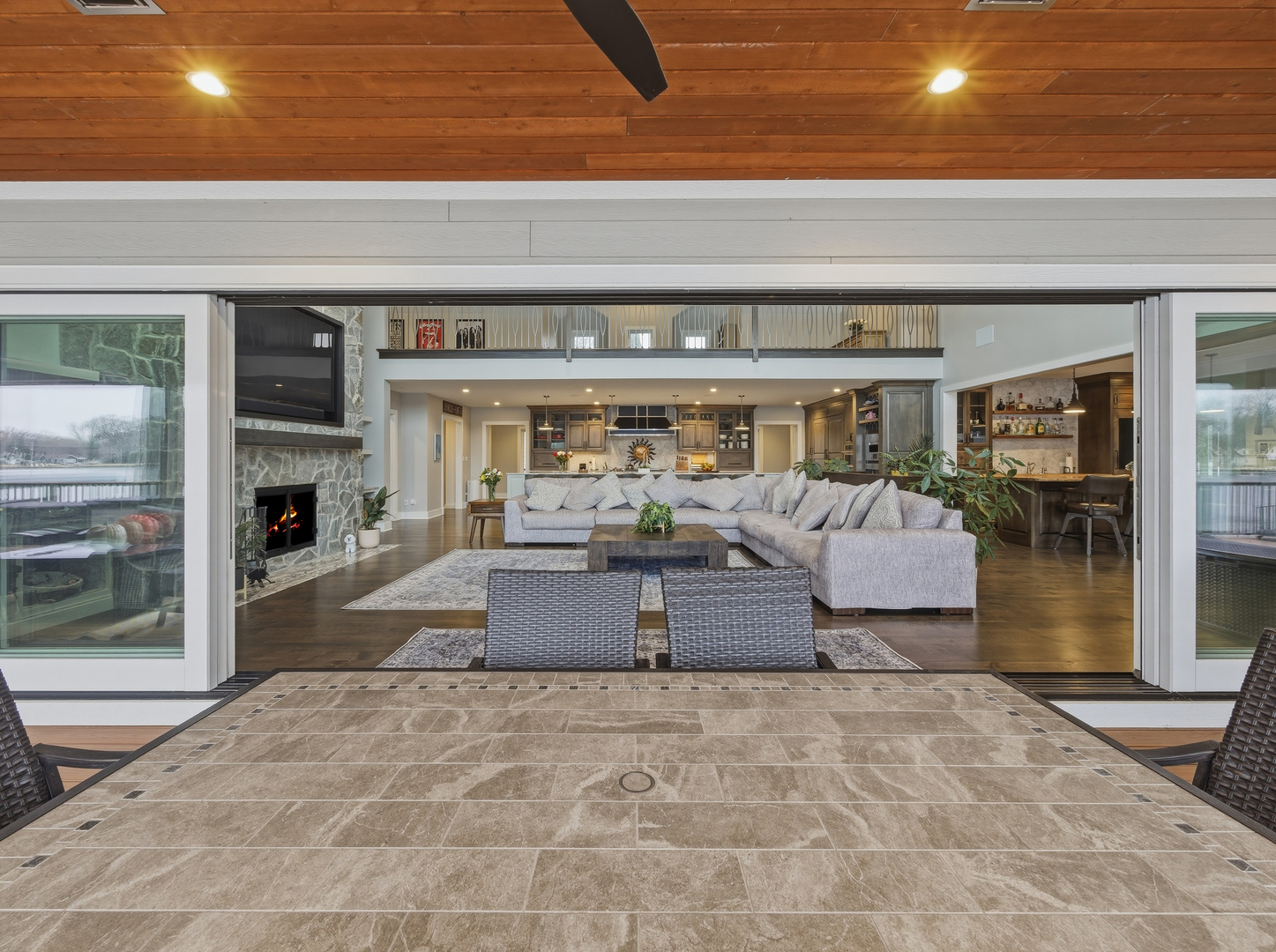 2323 W Fairview Avenue, Johnsburg, IL 60051