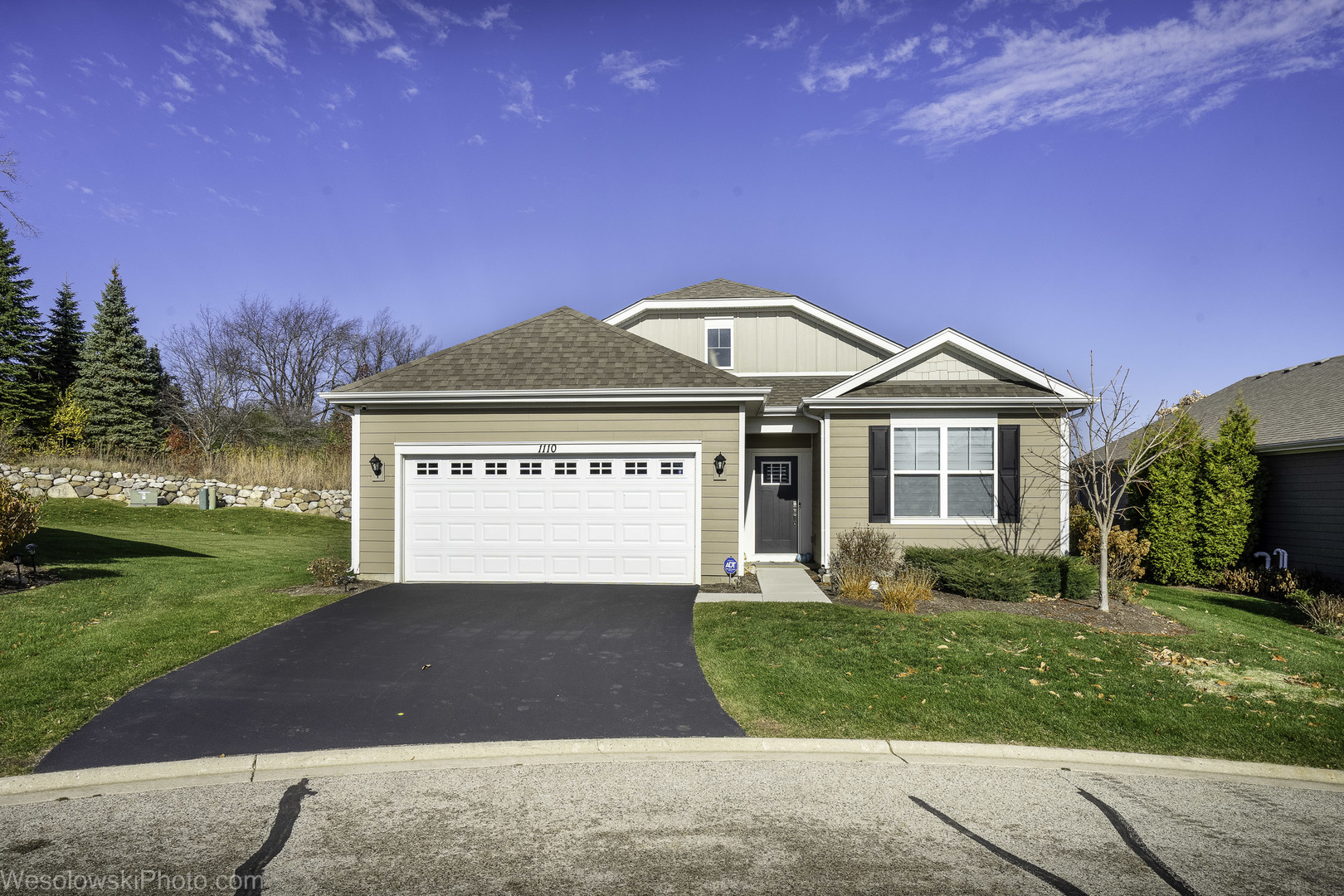 1110 Redtail Court, Woodstock, IL 60098