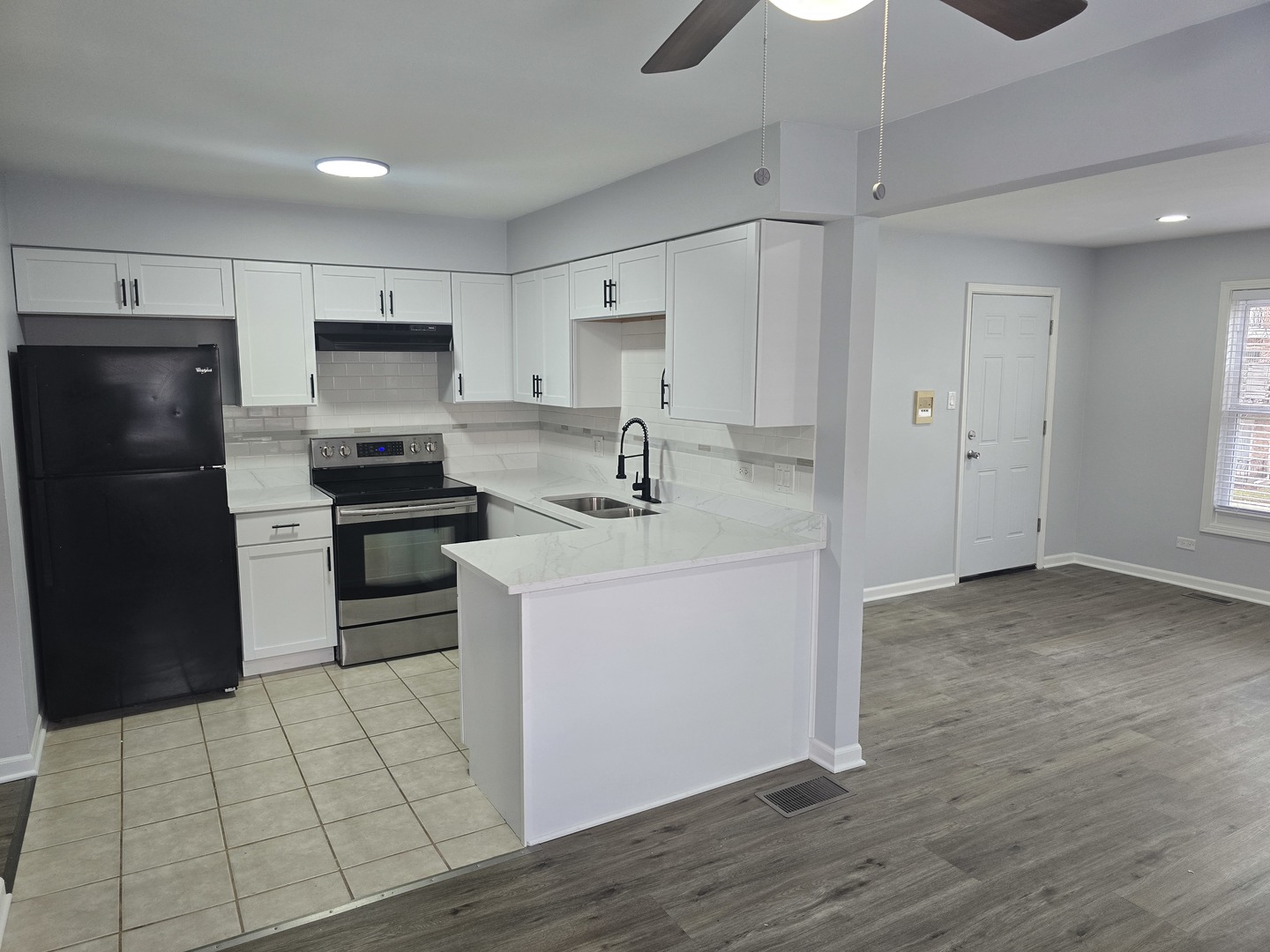 15041 Dobson Avenue #2S, Dolton, IL 60419