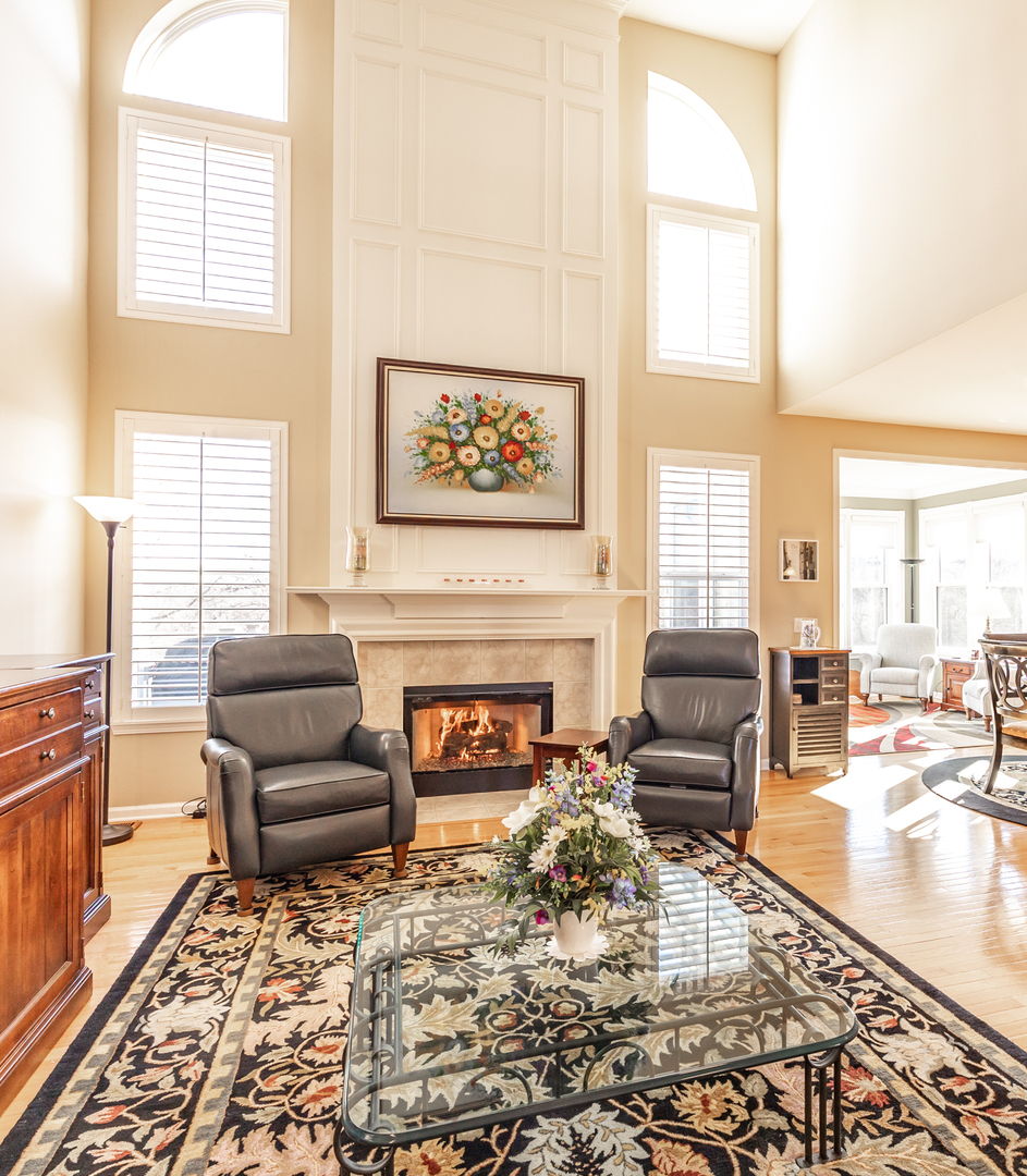 2737 Winton Court, West Dundee, IL 60118