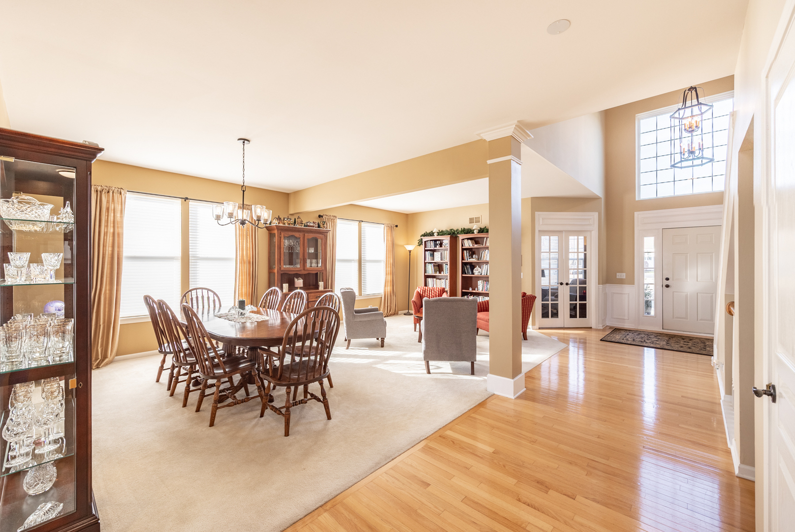 2737 Winton Court, West Dundee, IL 60118