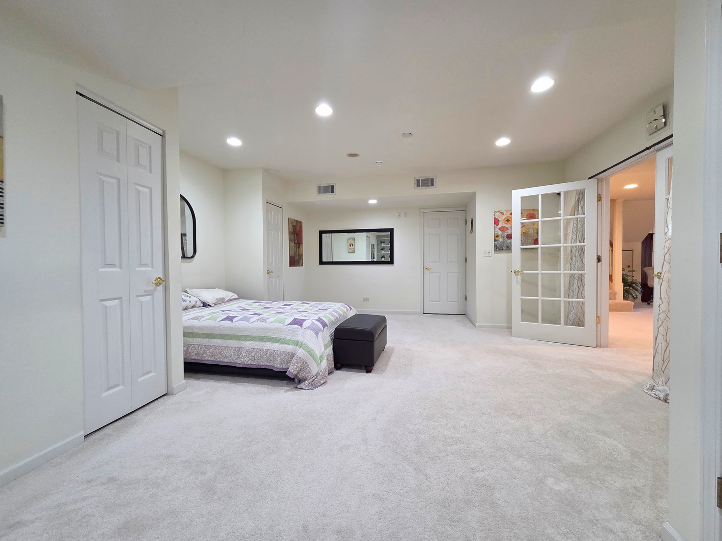 1025 Rosewood Drive #B, Carpentersville, IL 60110