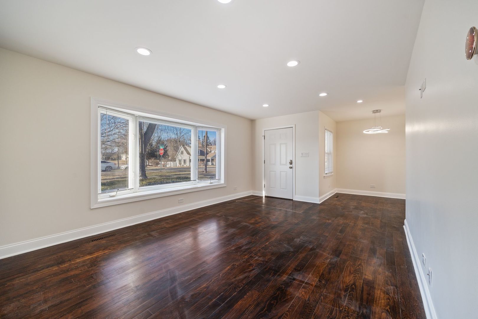 503 S Benton Street, Palatine, IL 60067