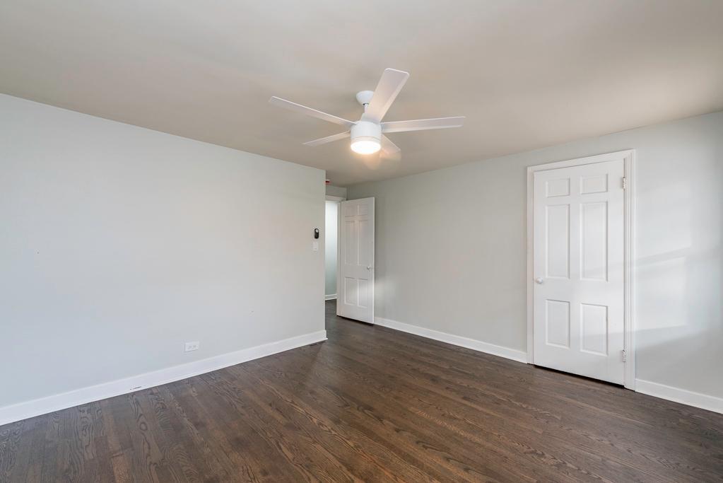 308 W Greenwood Avenue, Waukegan, IL 60087