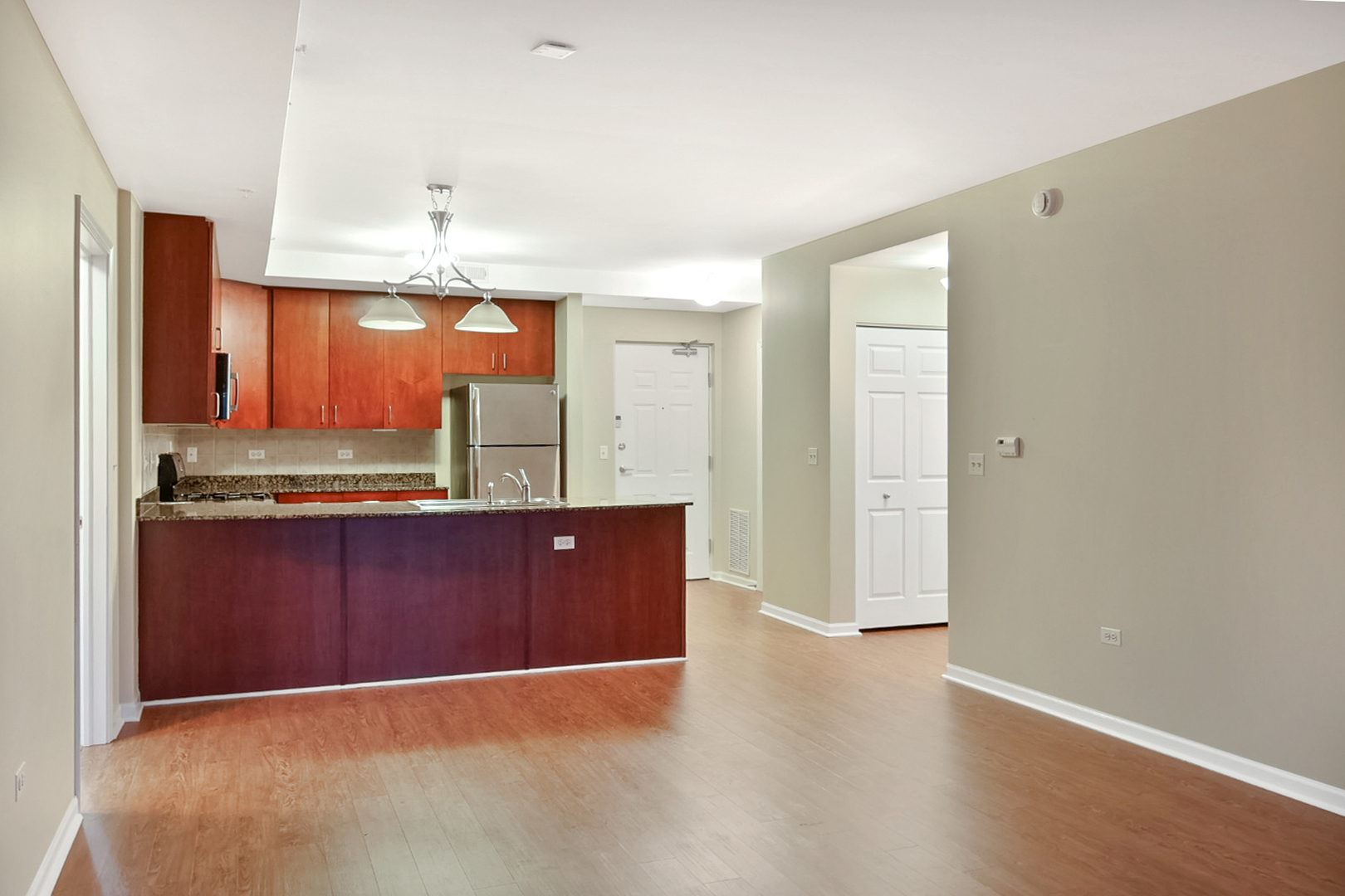 135 S YORK Street #314, Elmhurst, IL 60126