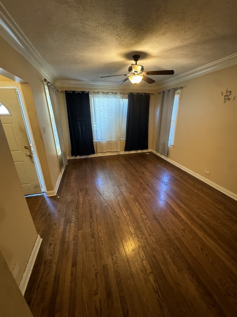 10806 S Eggleston Avenue, Chicago, IL 60628