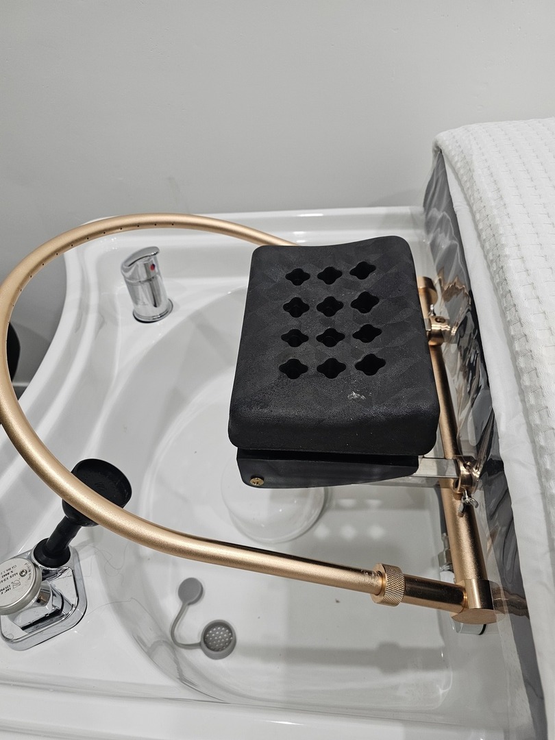 3110 N Sheridan Road, Chicago, IL 60657