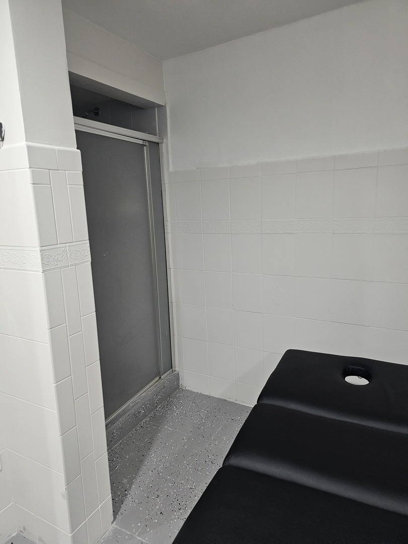 3110 N Sheridan Road, Chicago, IL 60657